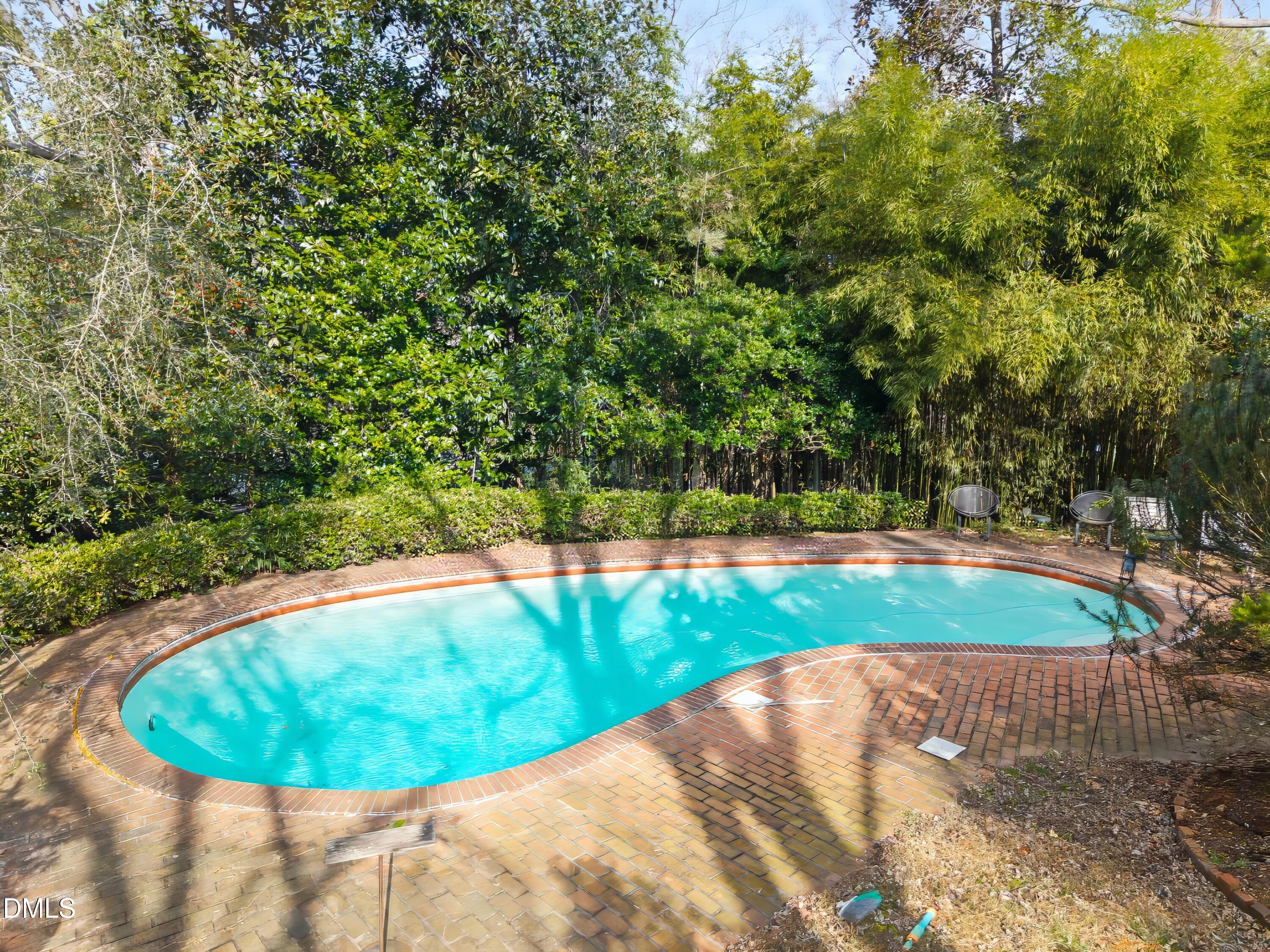 1709 Curtis Road