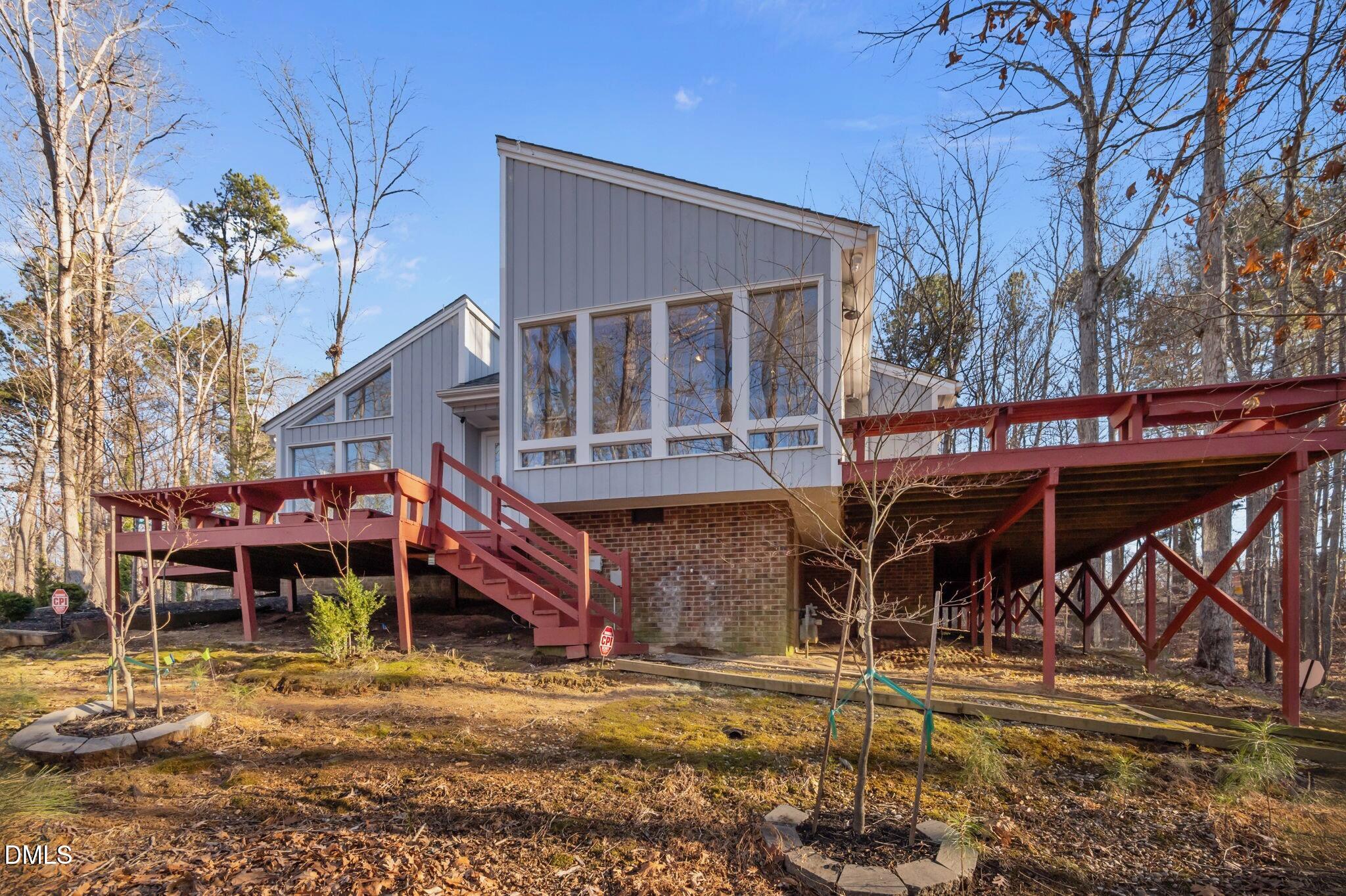 627 Kensington Drive