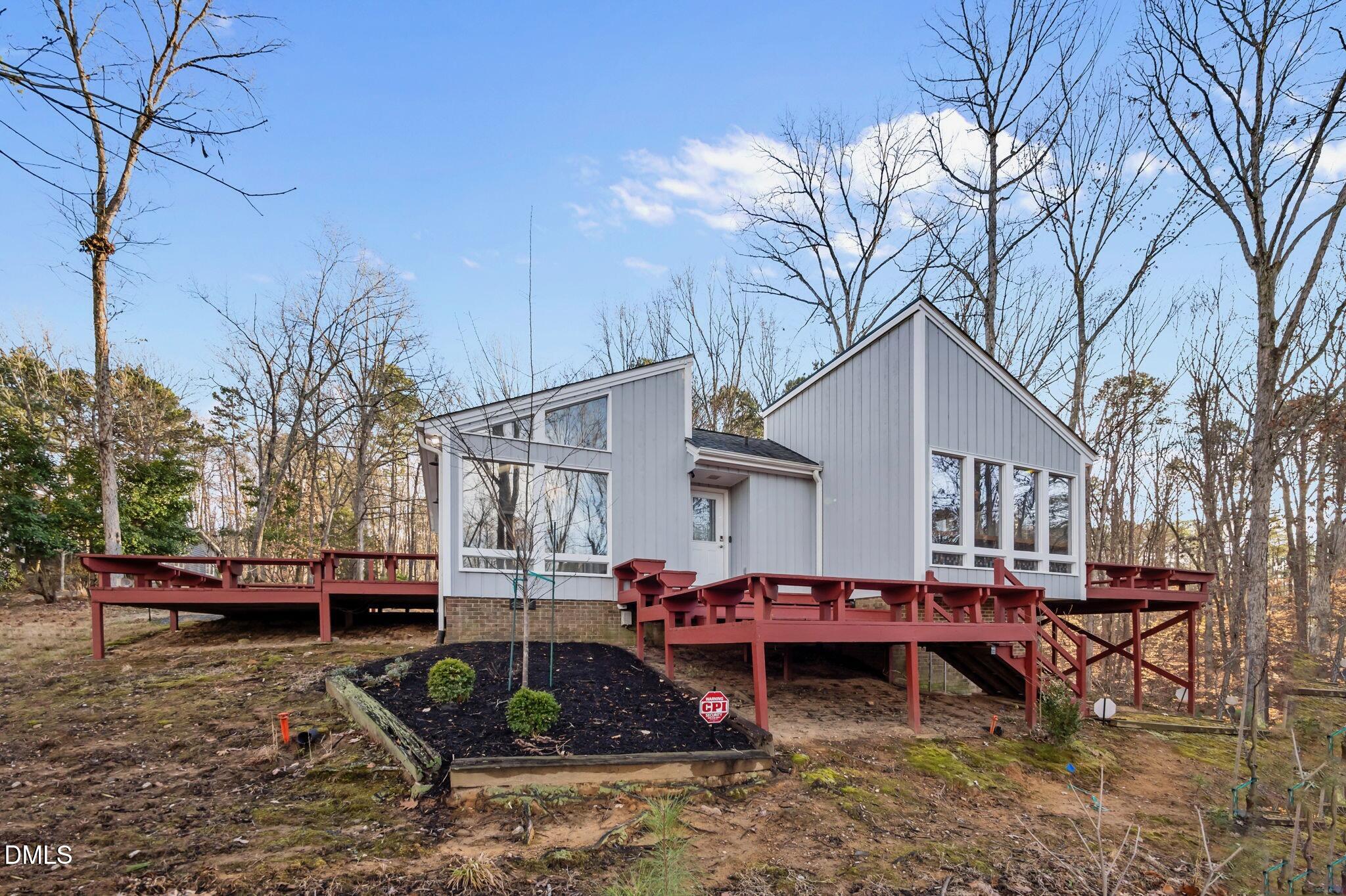 627 Kensington Drive