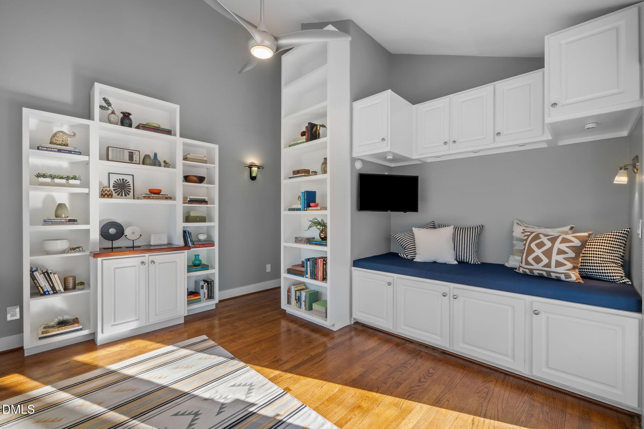 627 Kensington Drive