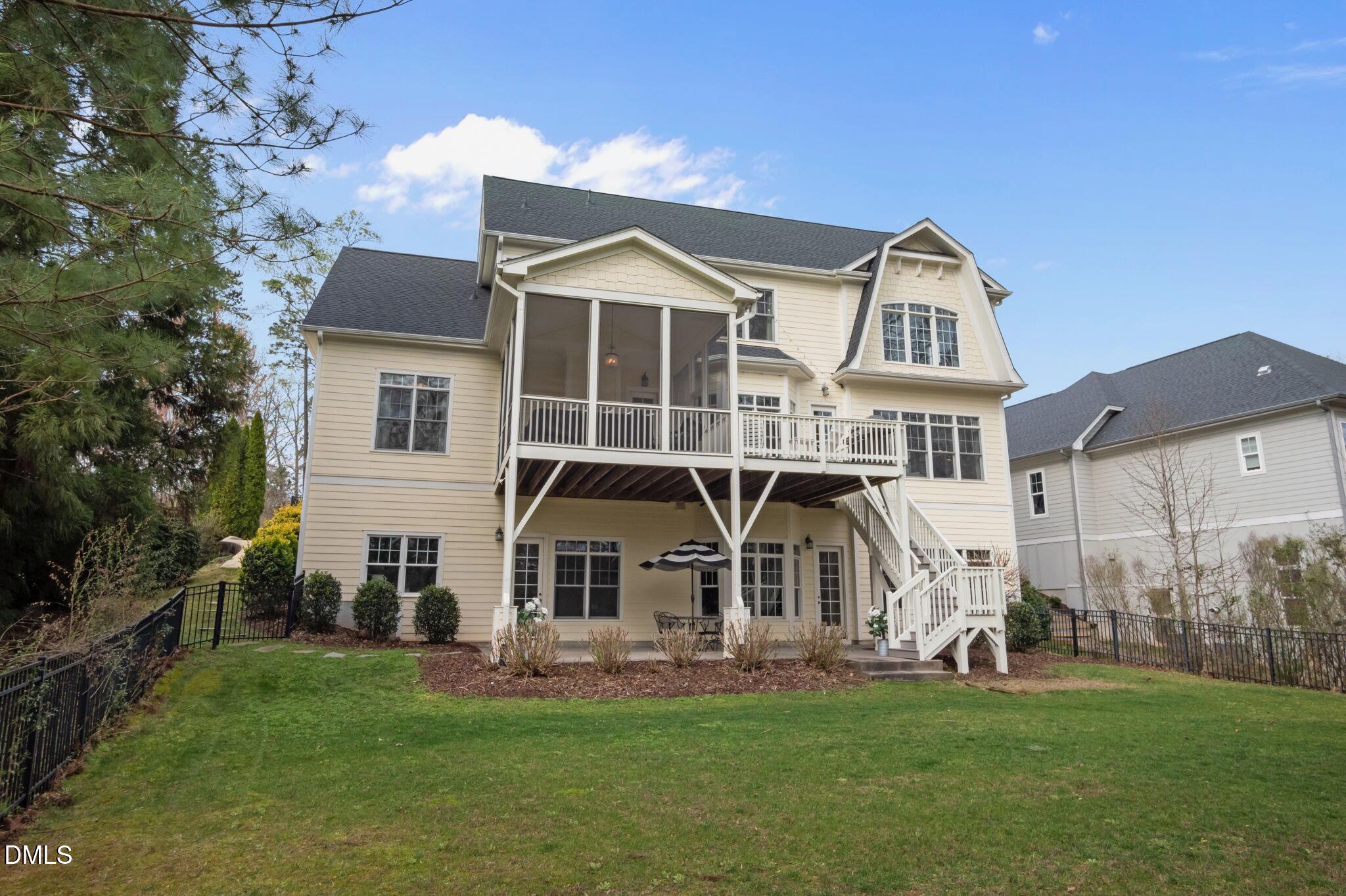 564 Mountain Laurel