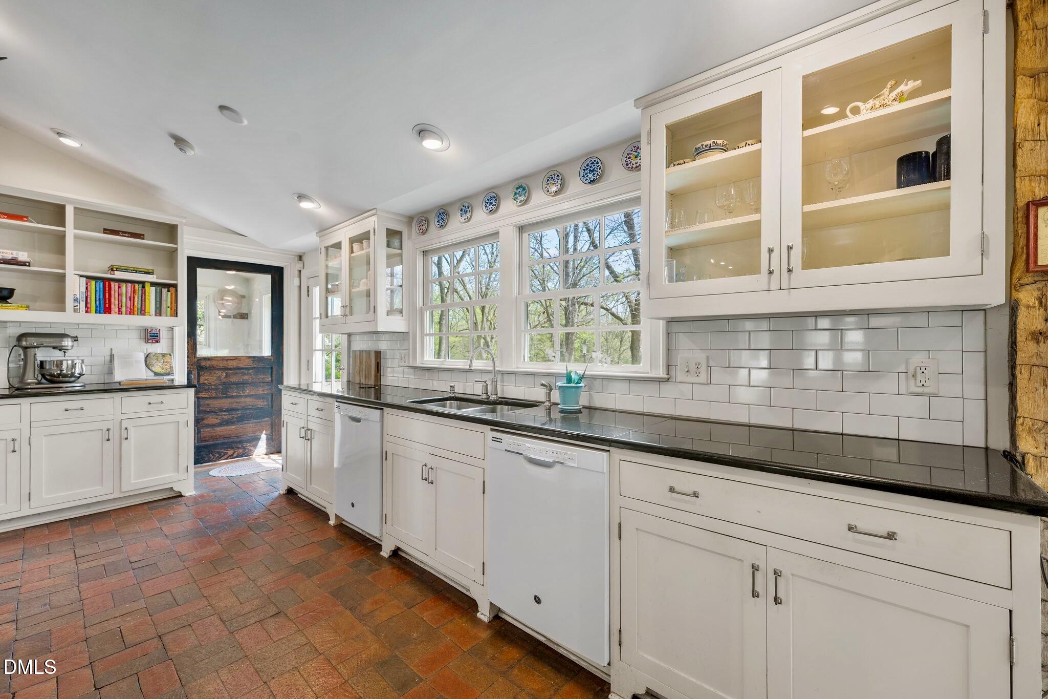 6720 Mebane Oaks Road