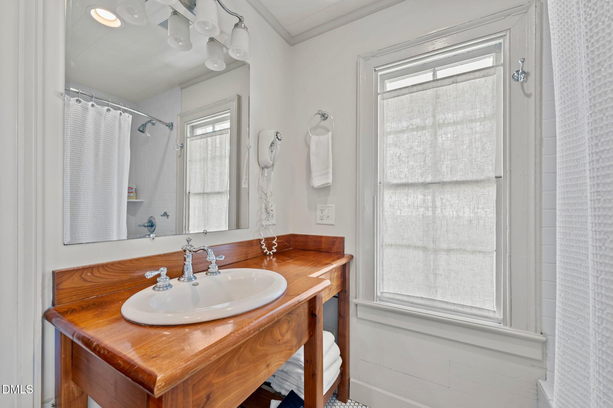 6720 Mebane Oaks Road