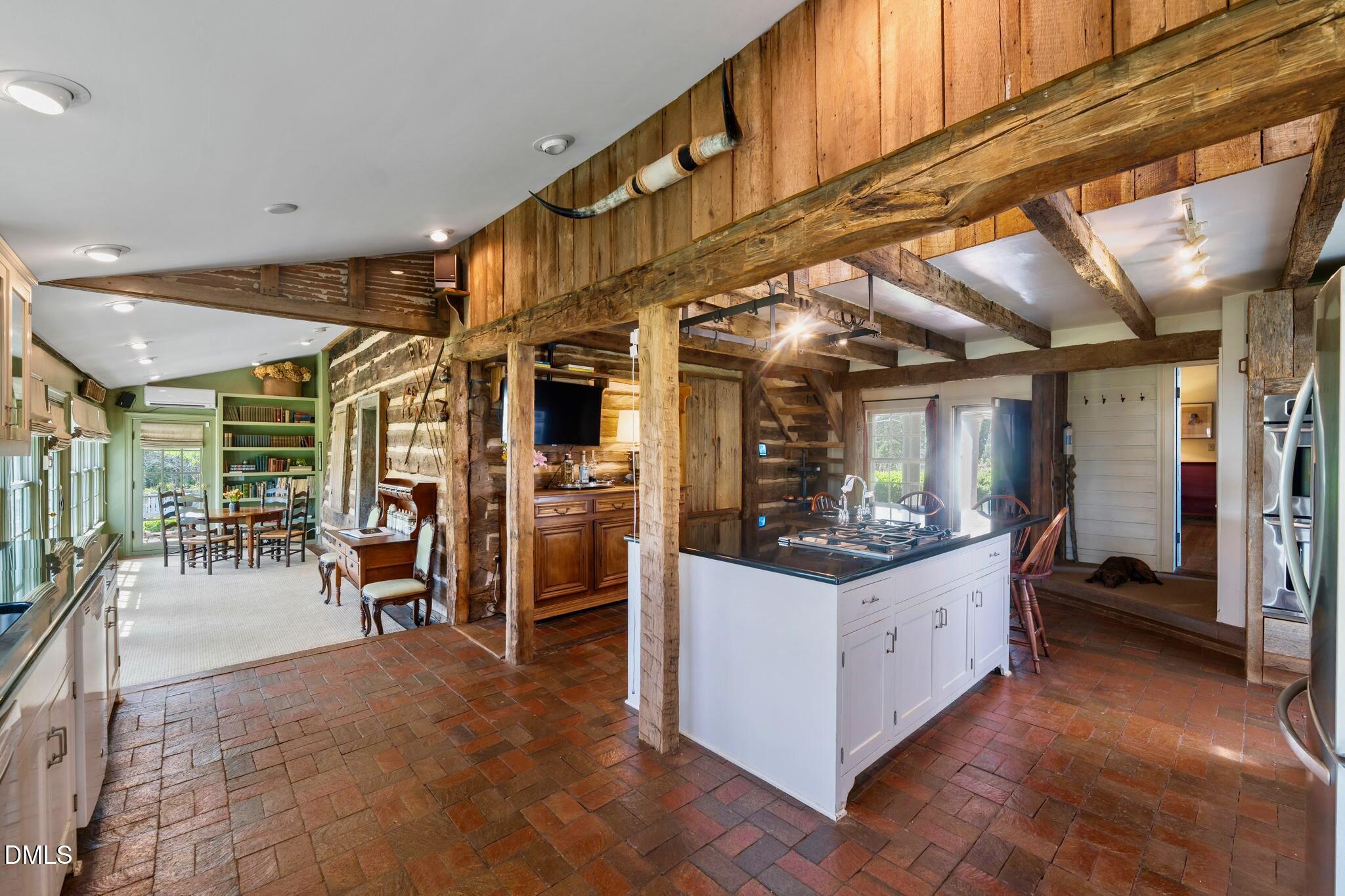 6720 Mebane Oaks Road