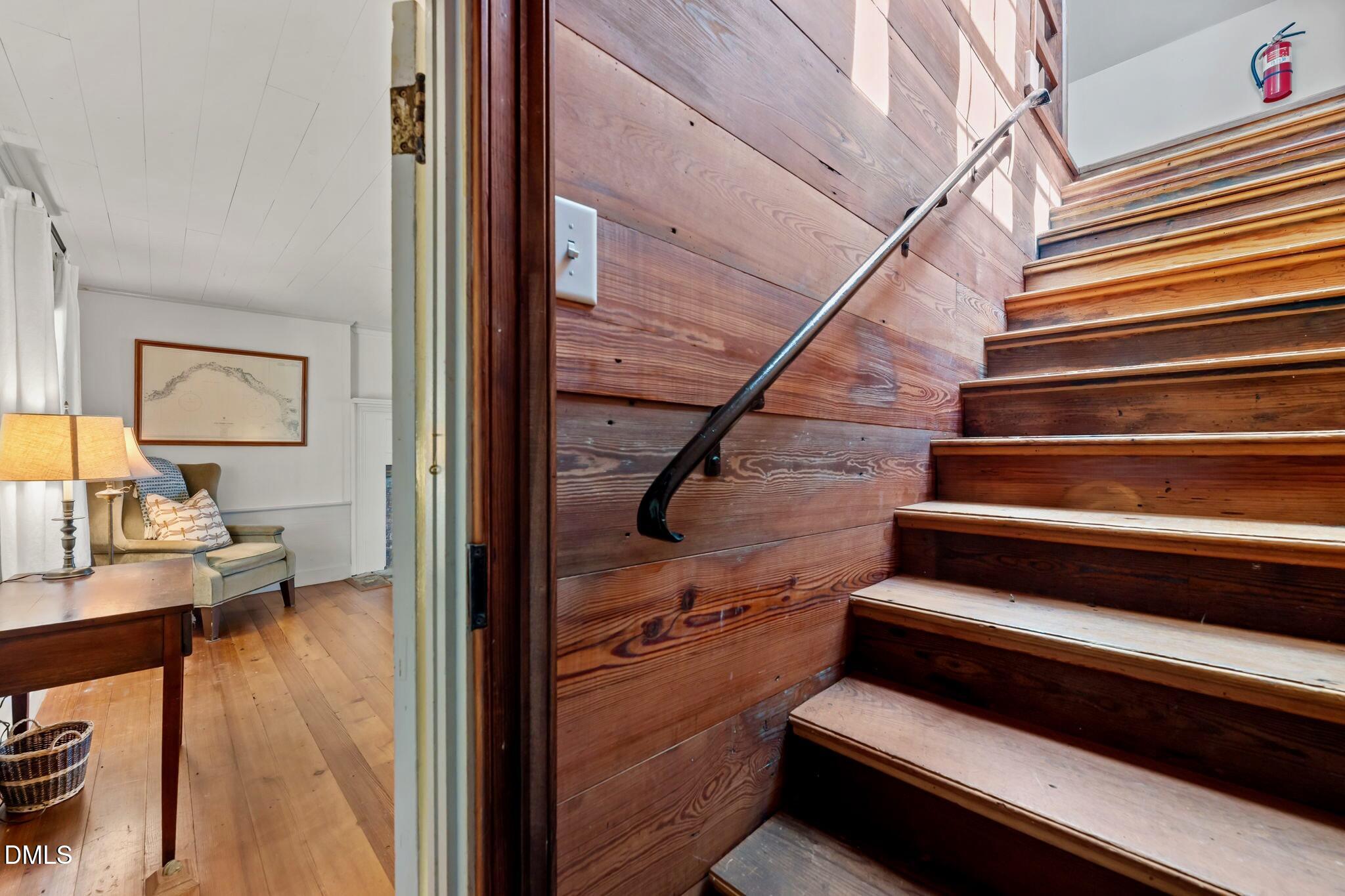 6720 Mebane Oaks Road