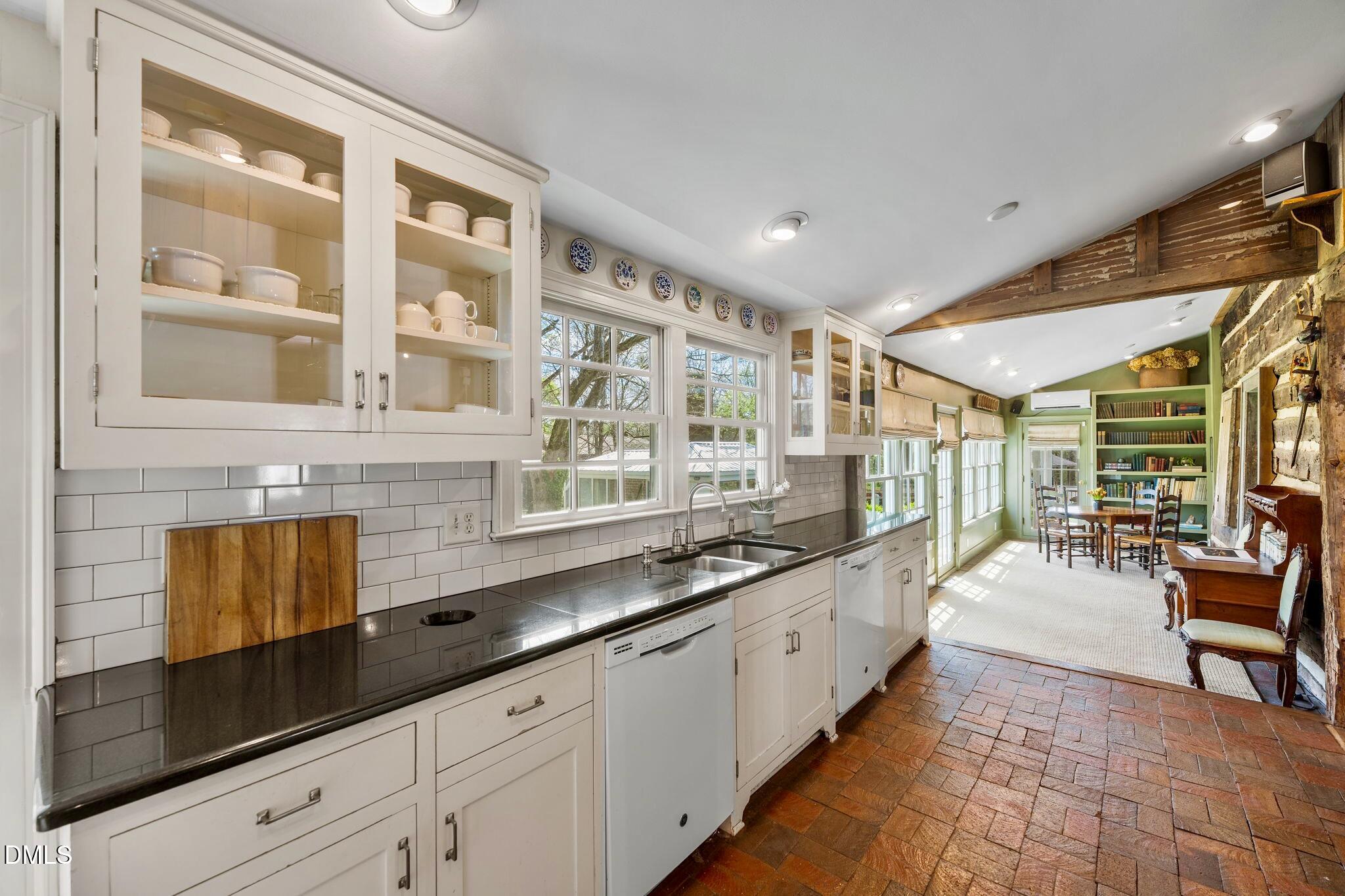 6720 Mebane Oaks Road