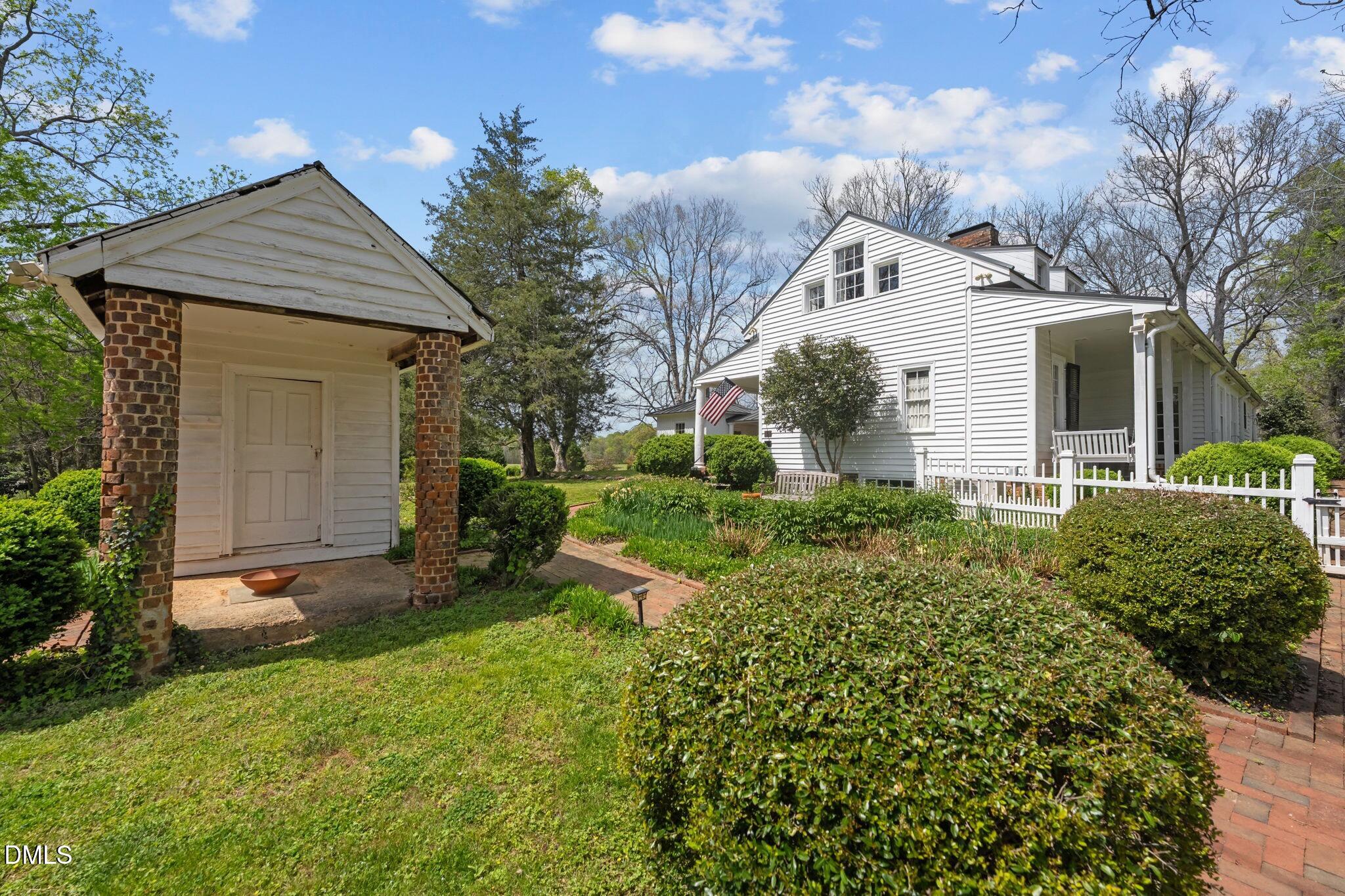 6720 Mebane Oaks Road