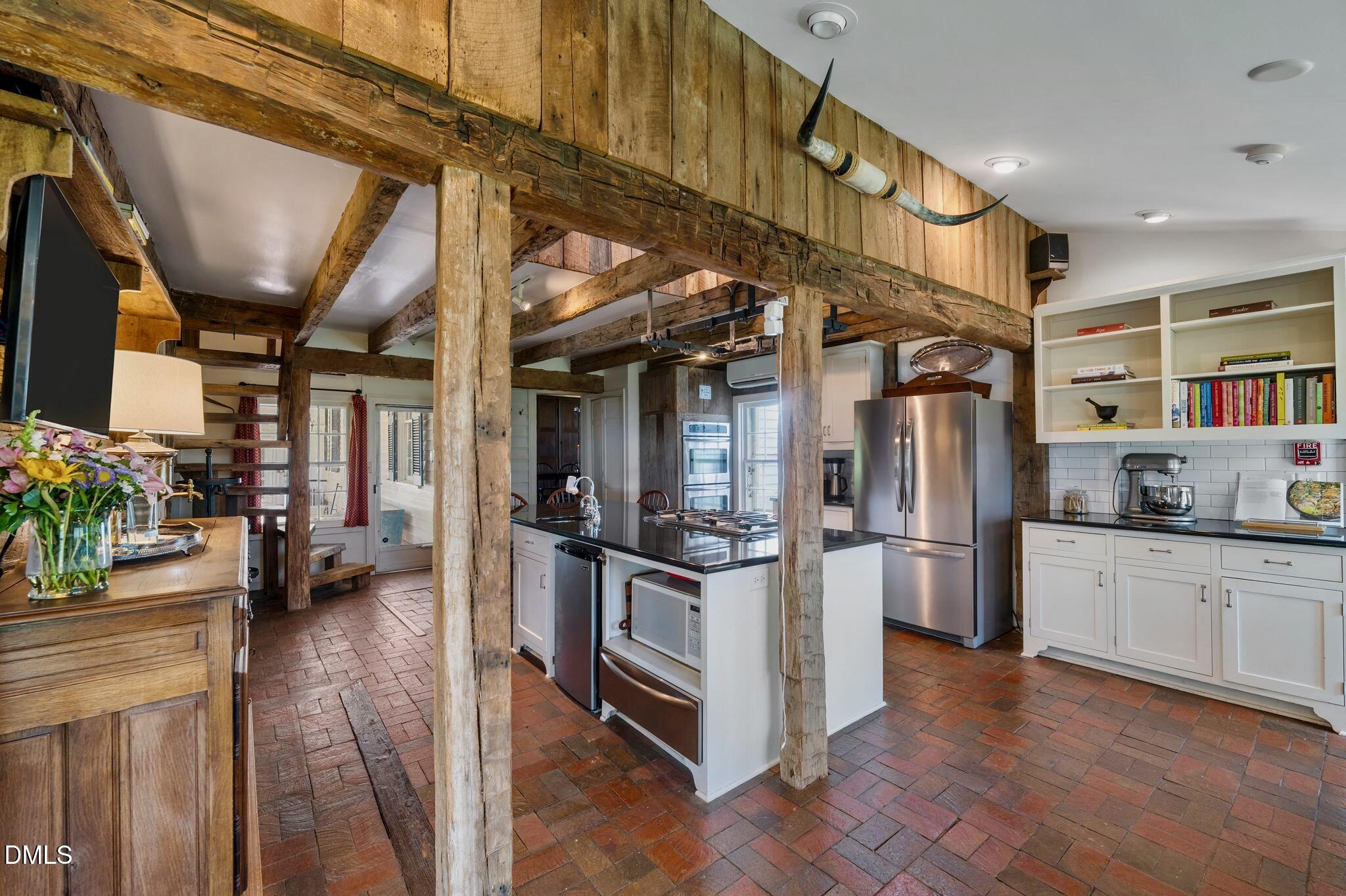 6720 Mebane Oaks Road