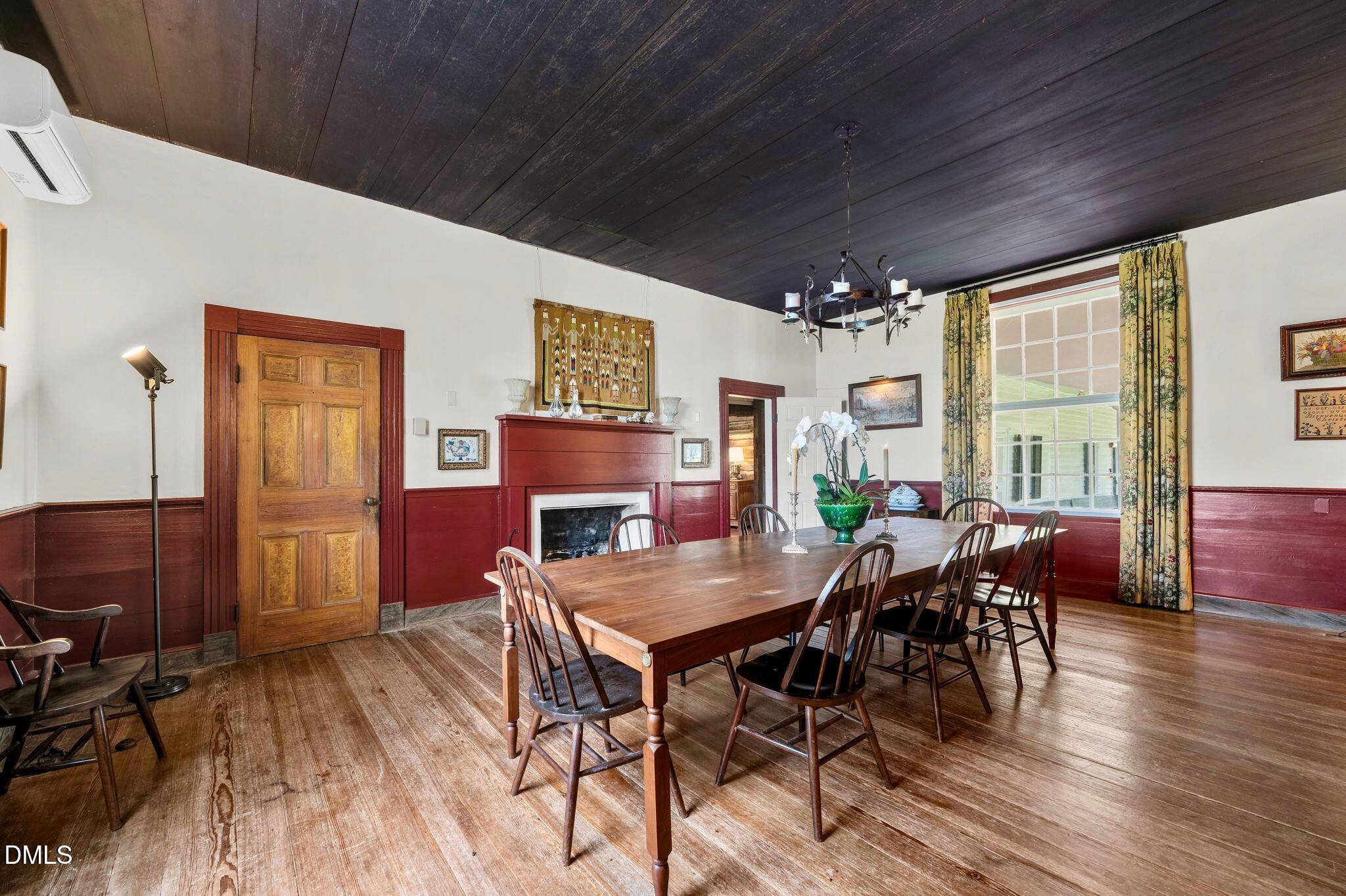 6720 Mebane Oaks Road