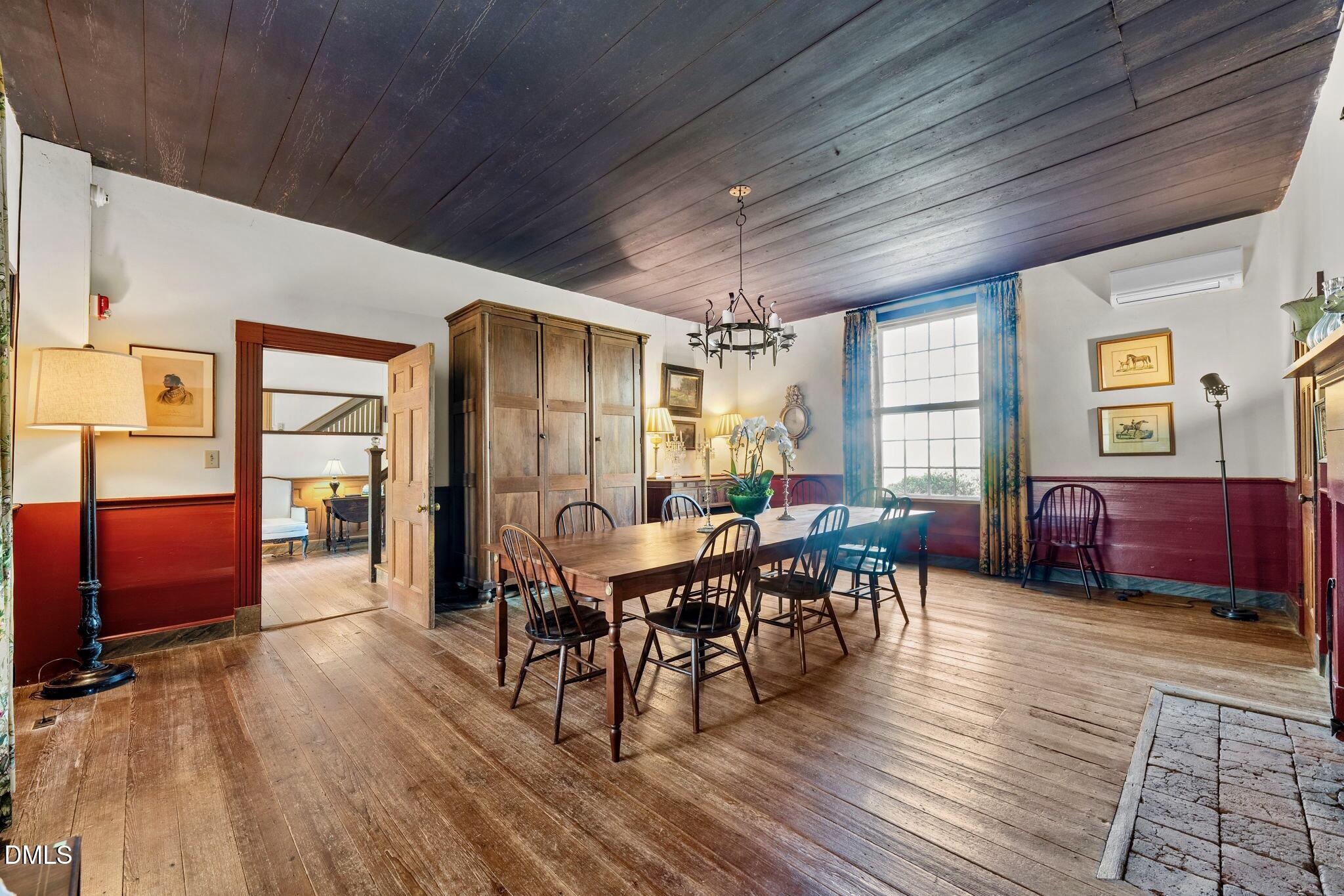 6720 Mebane Oaks Road