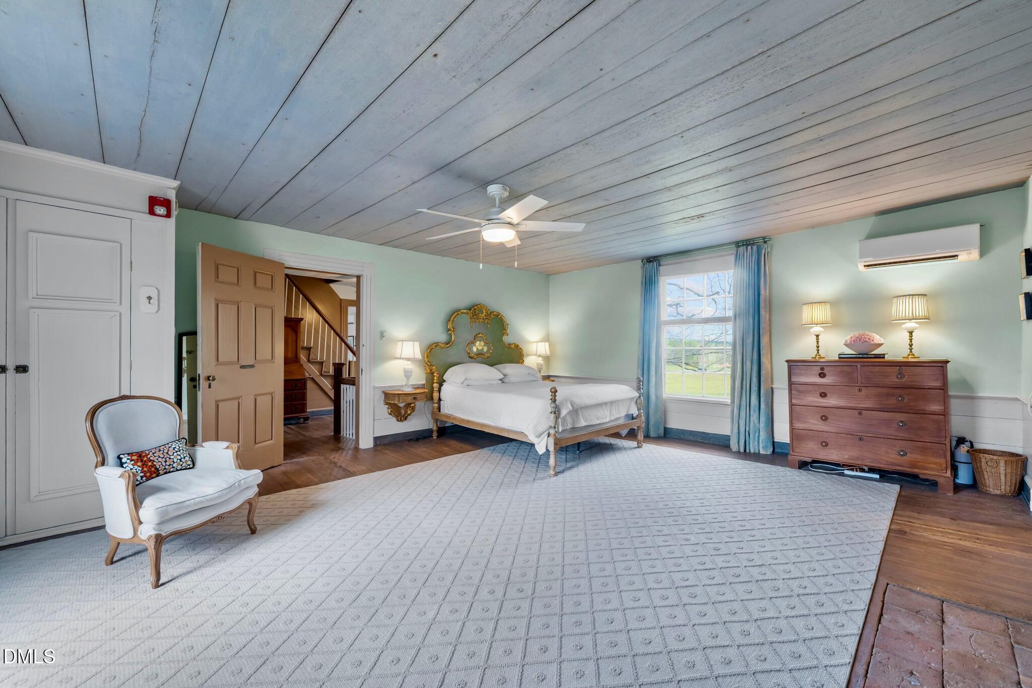 6720 Mebane Oaks Road