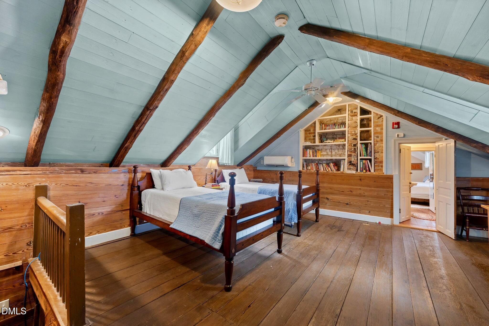 6720 Mebane Oaks Road