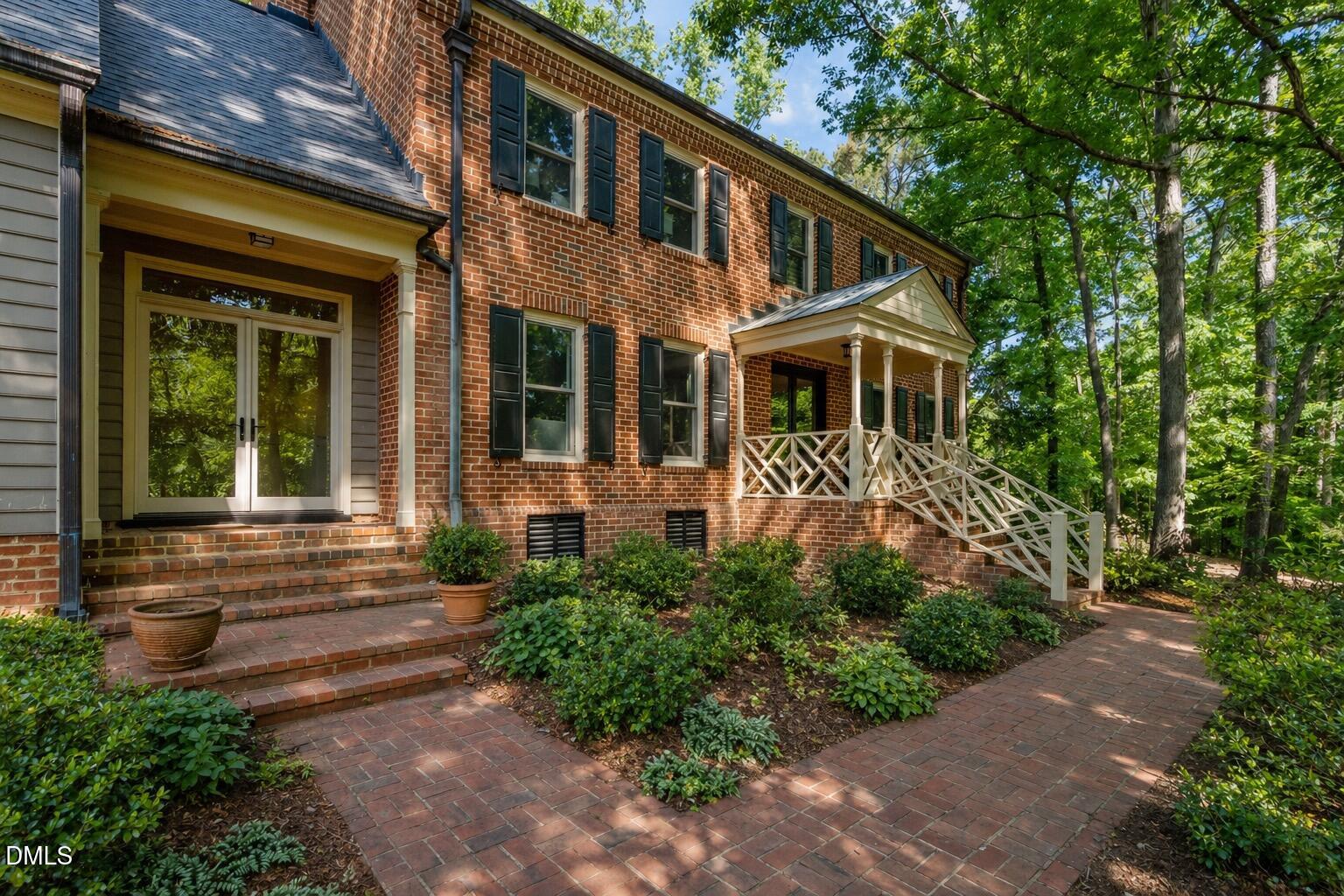 103 Porter Place