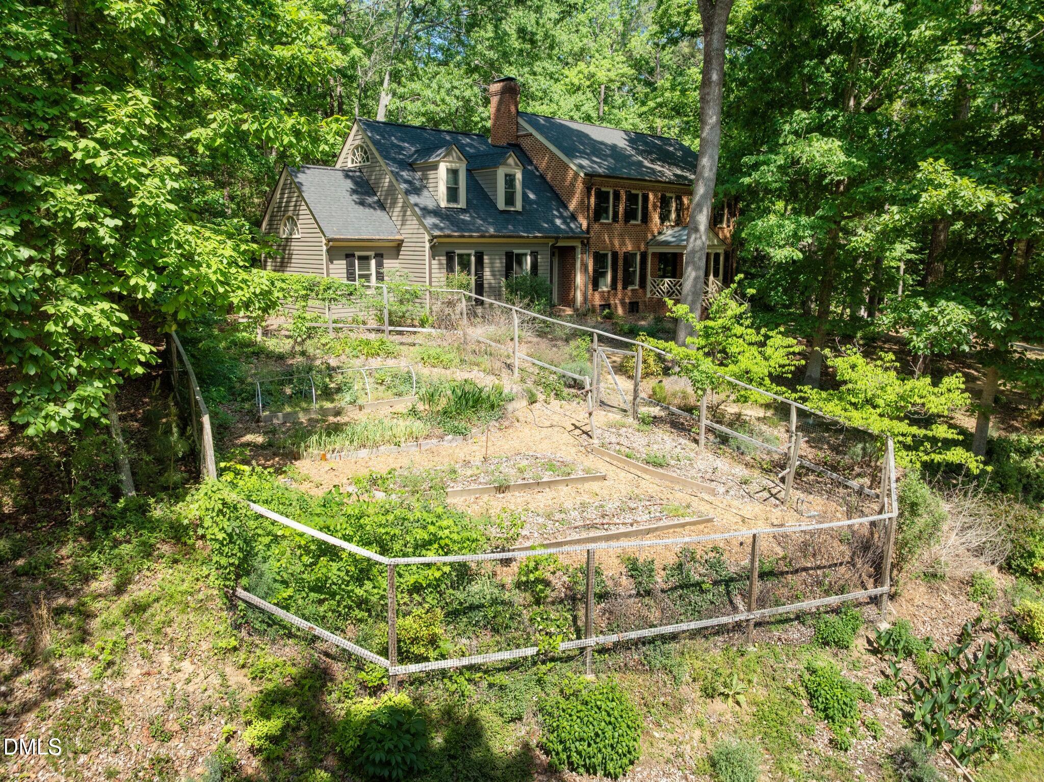 103 Porter Place