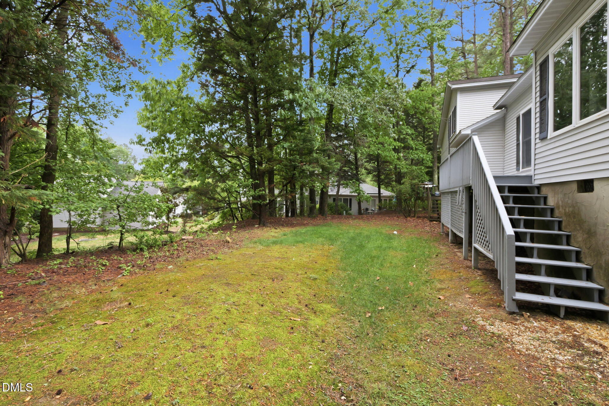 564 Weathersfield