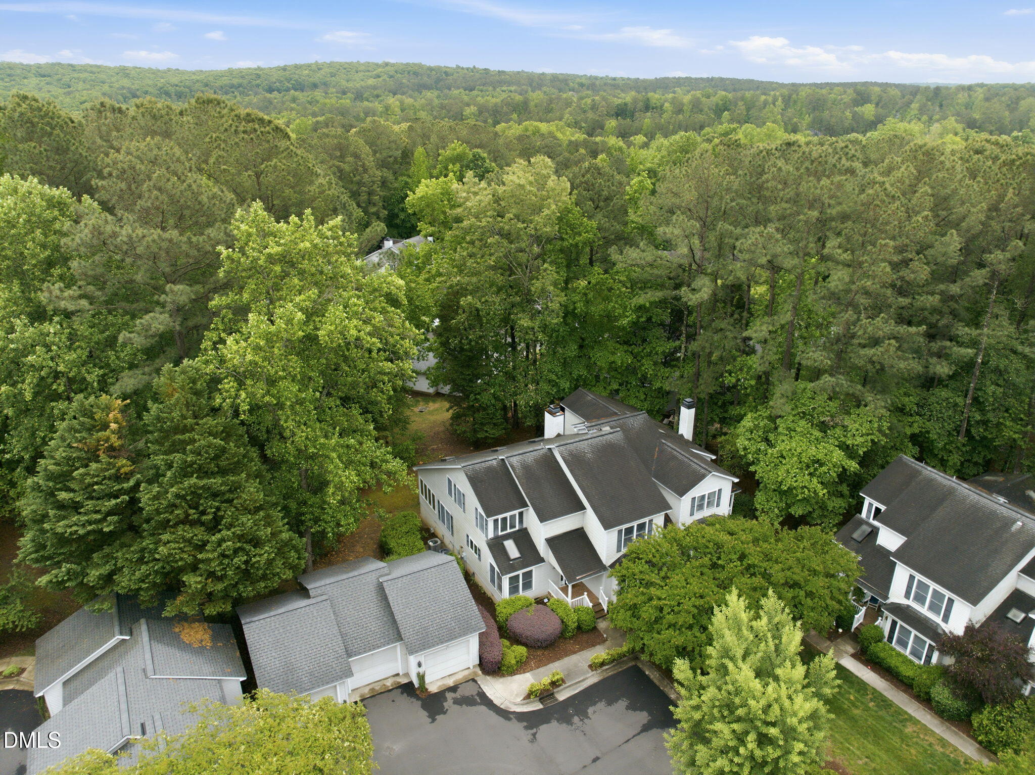 564 Weathersfield