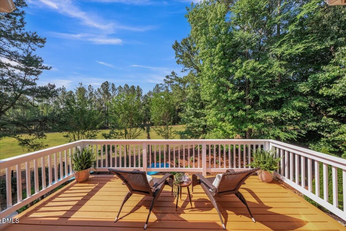 65 Forked Pine Court