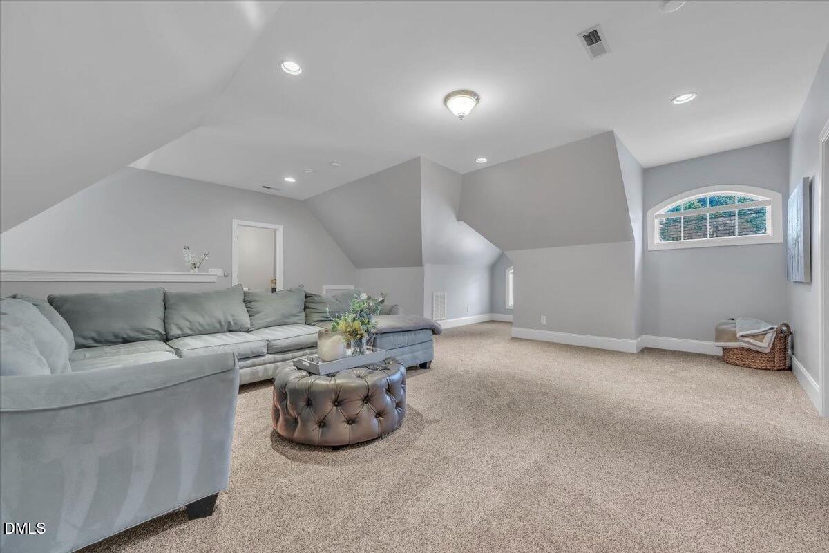 65 Forked Pine Court