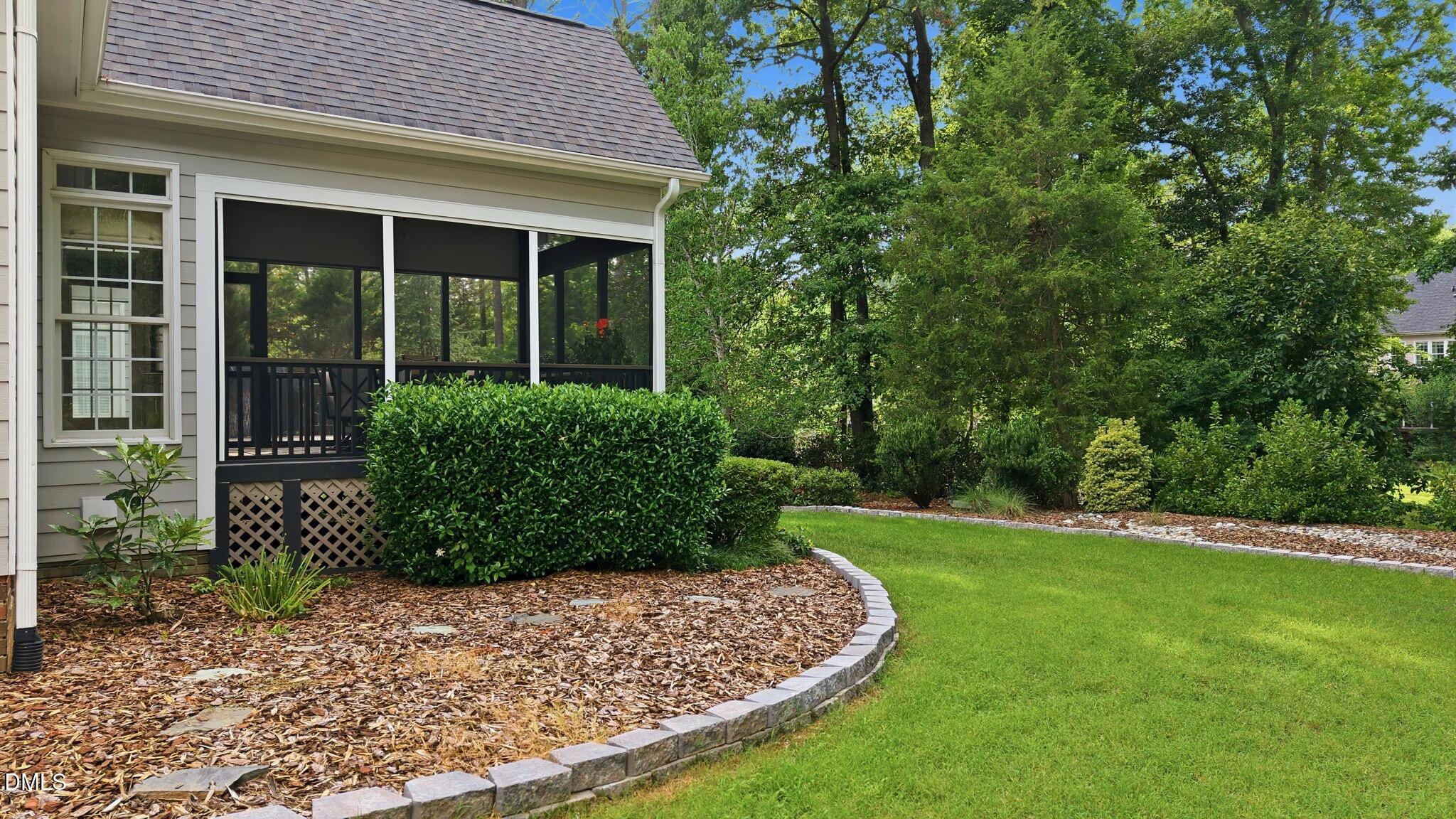 206 Yale Lane