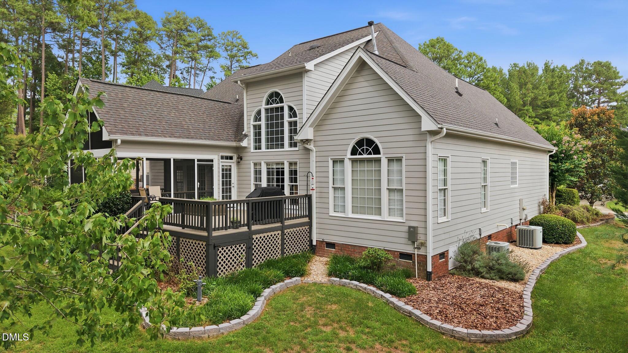 206 Yale Lane