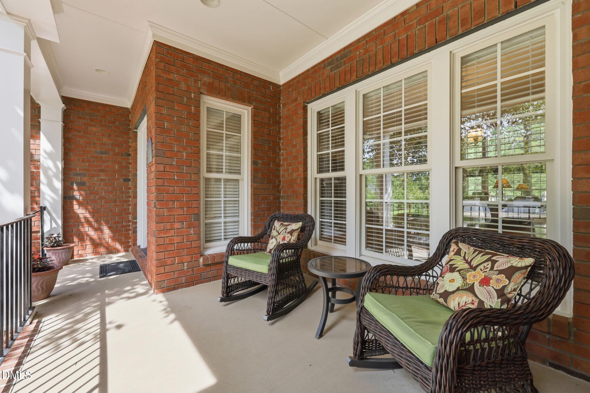 206 Yale Lane