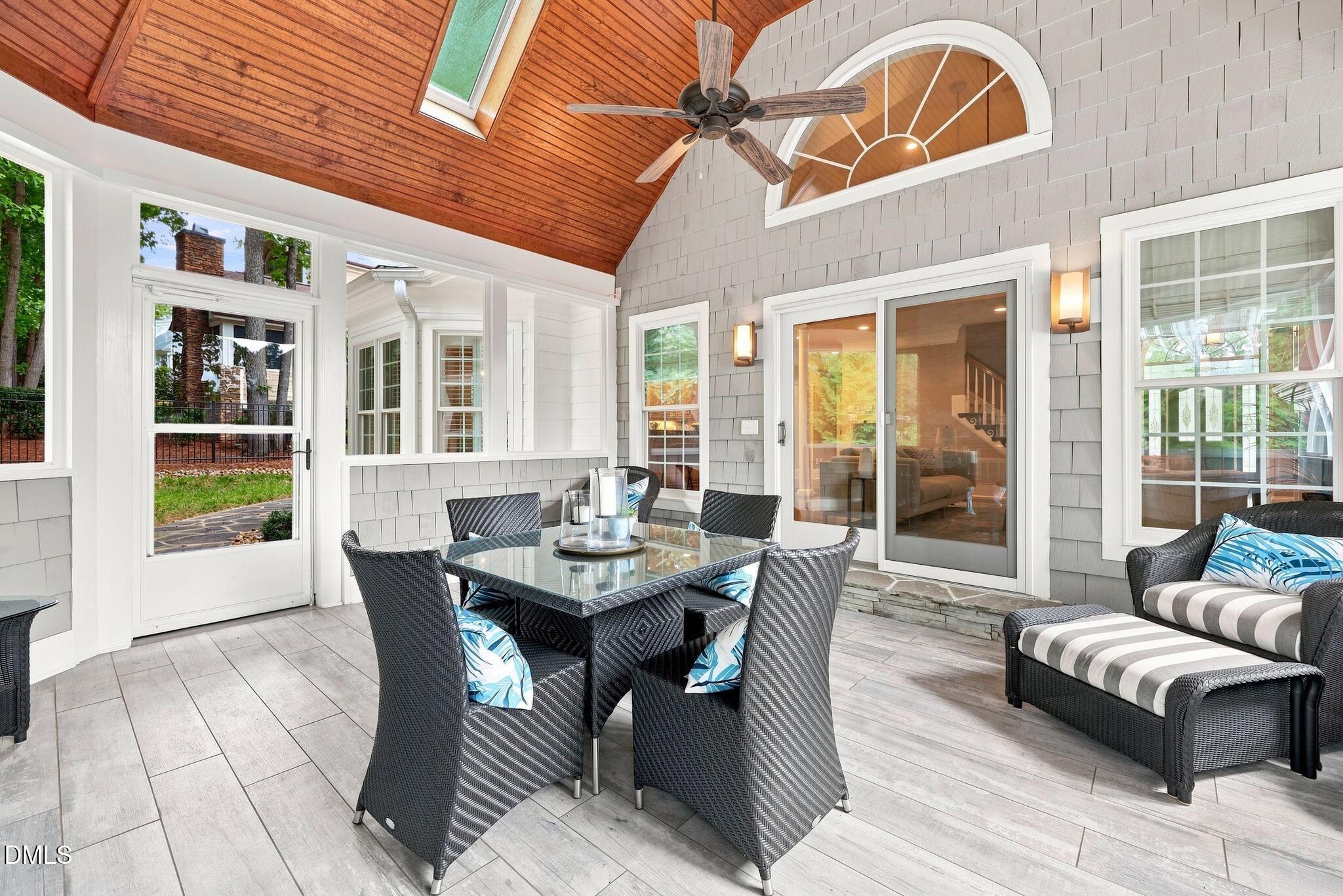 535 Mountain Laurel