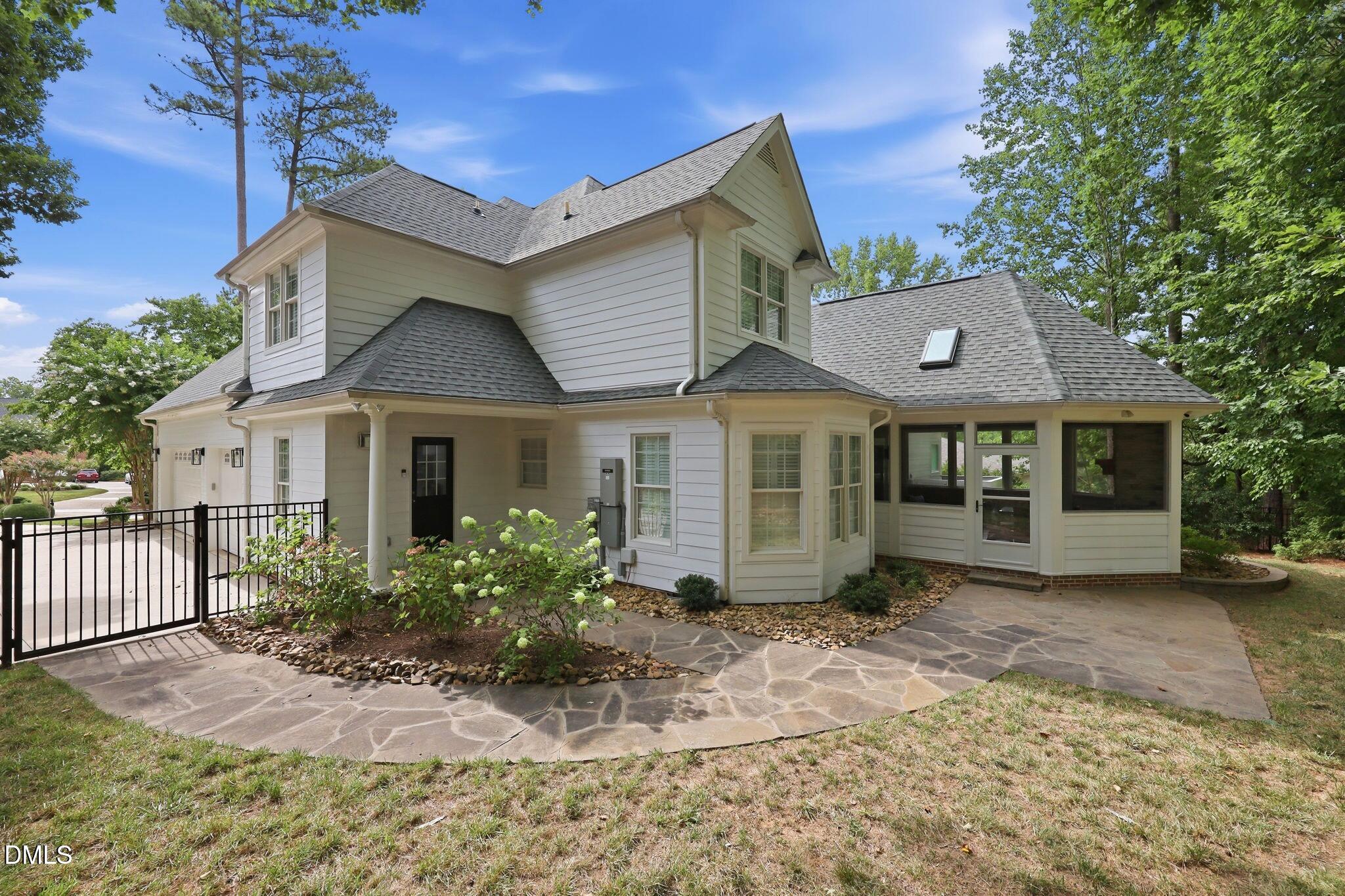 535 Mountain Laurel