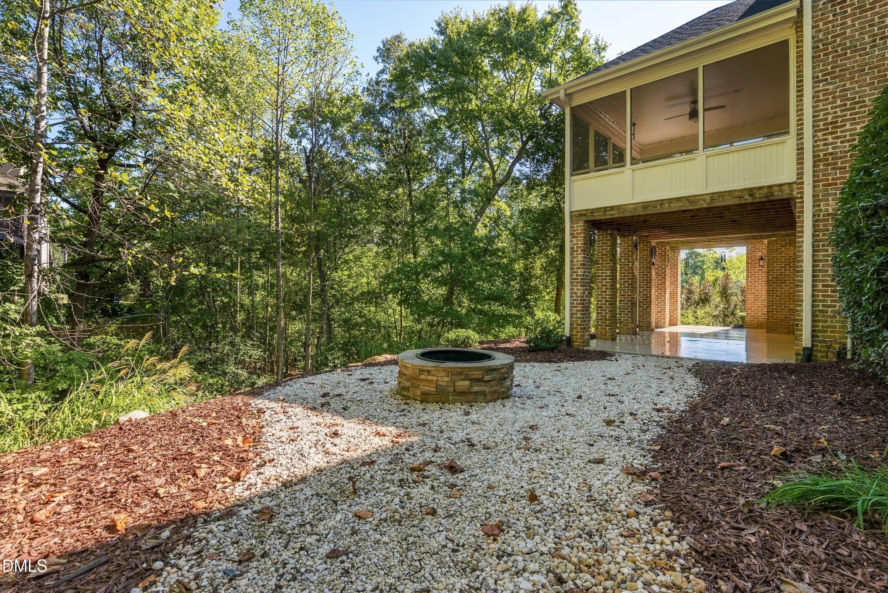 33 Kingswood Lane