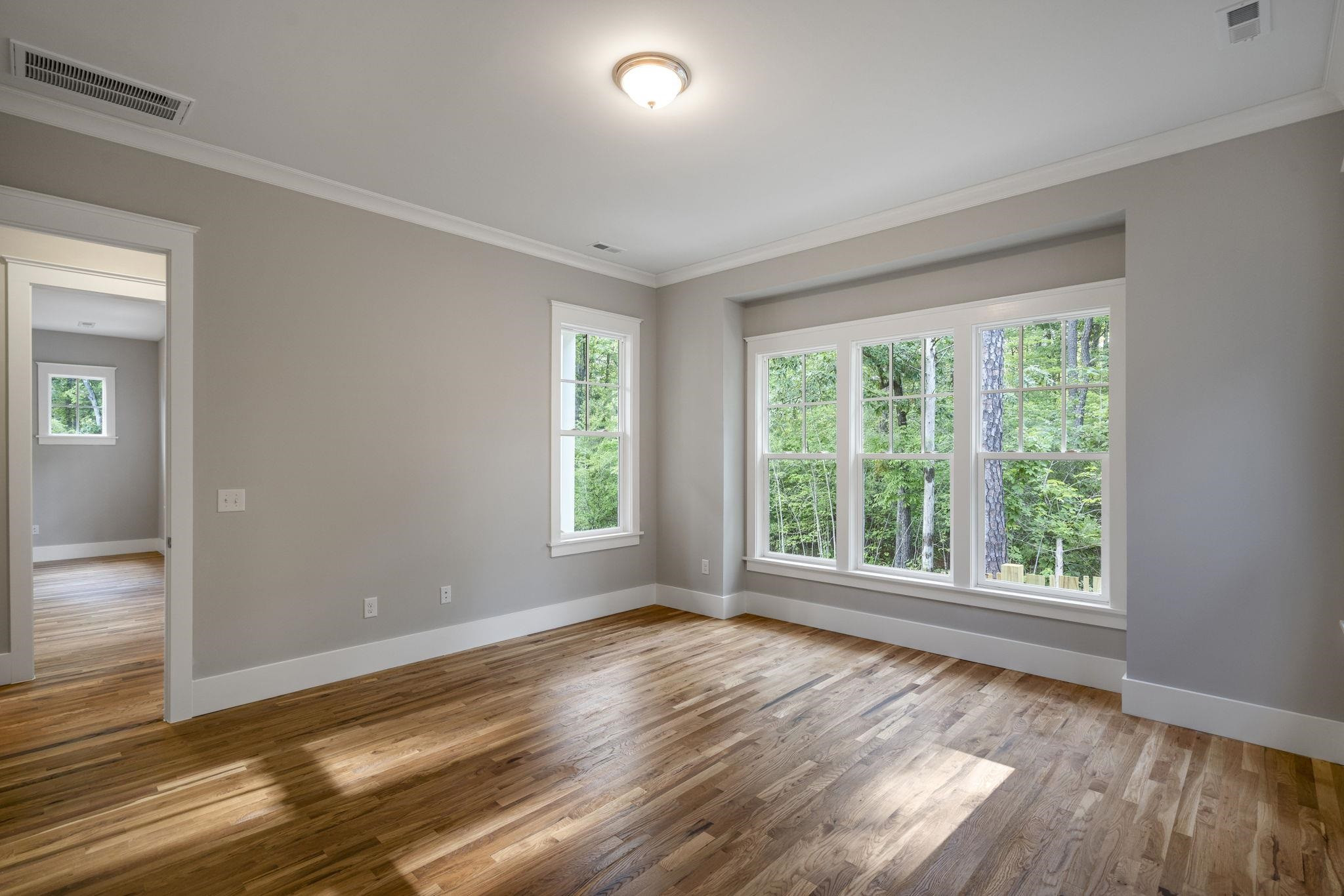 916 Noisette Court