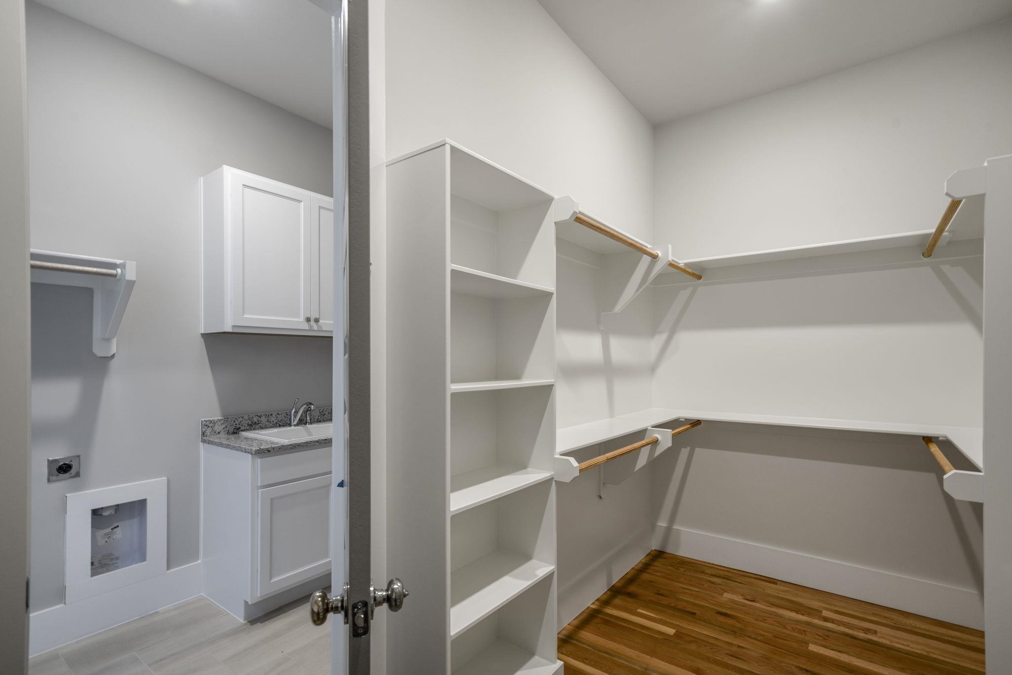 916 Noisette Court