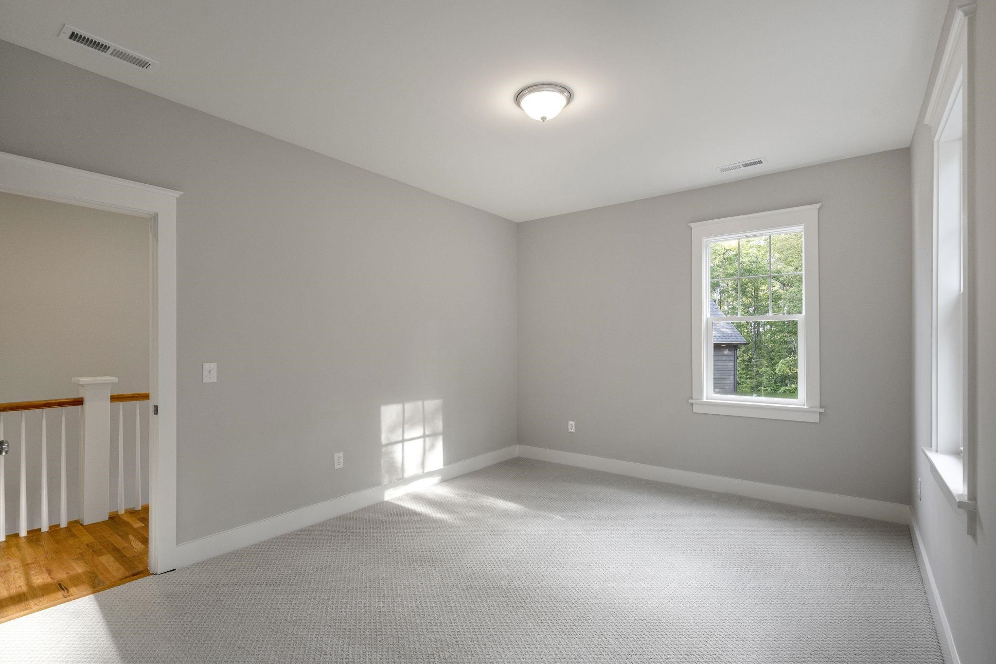916 Noisette Court