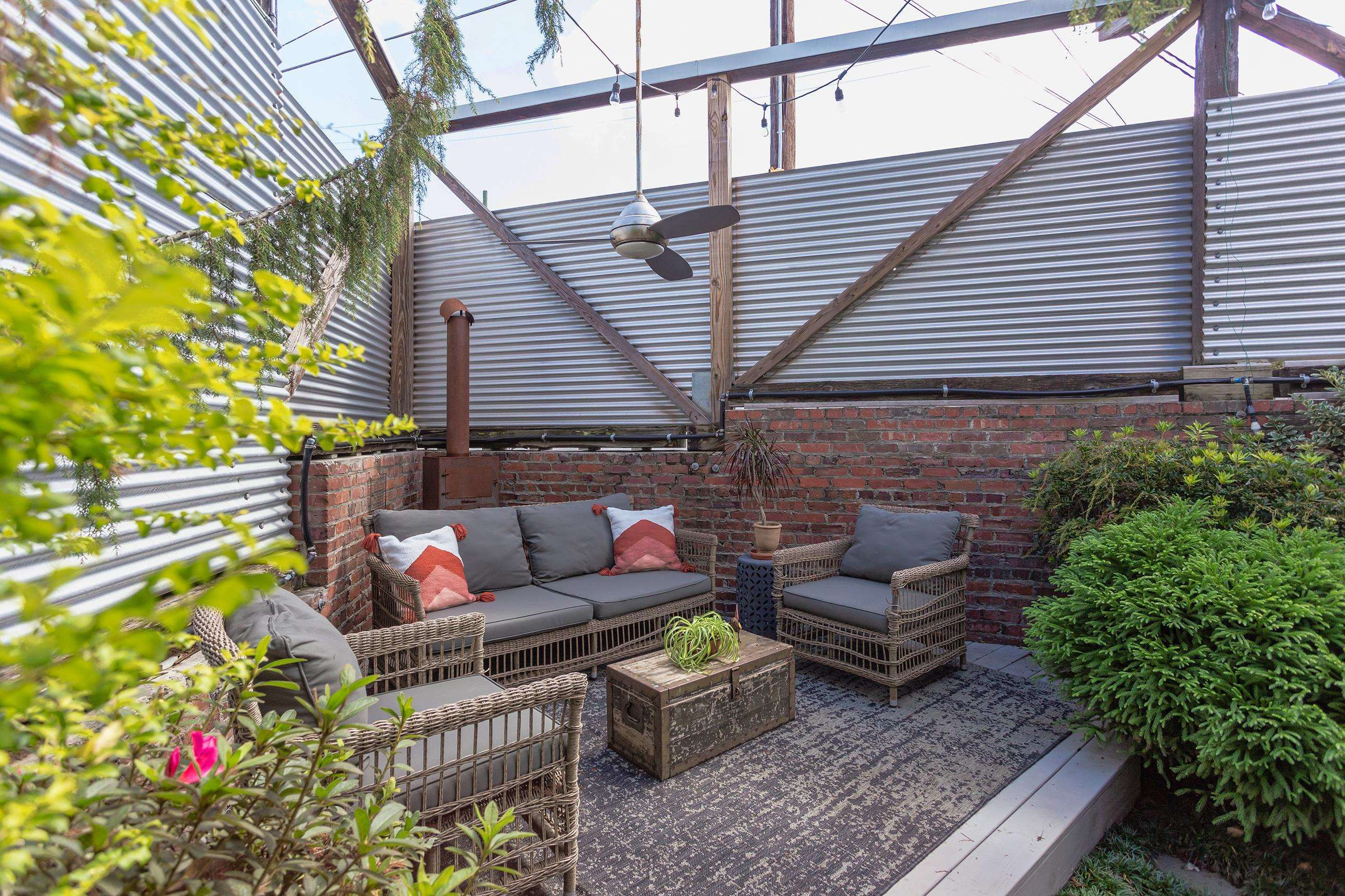 701 W Trinity Avenue # 108