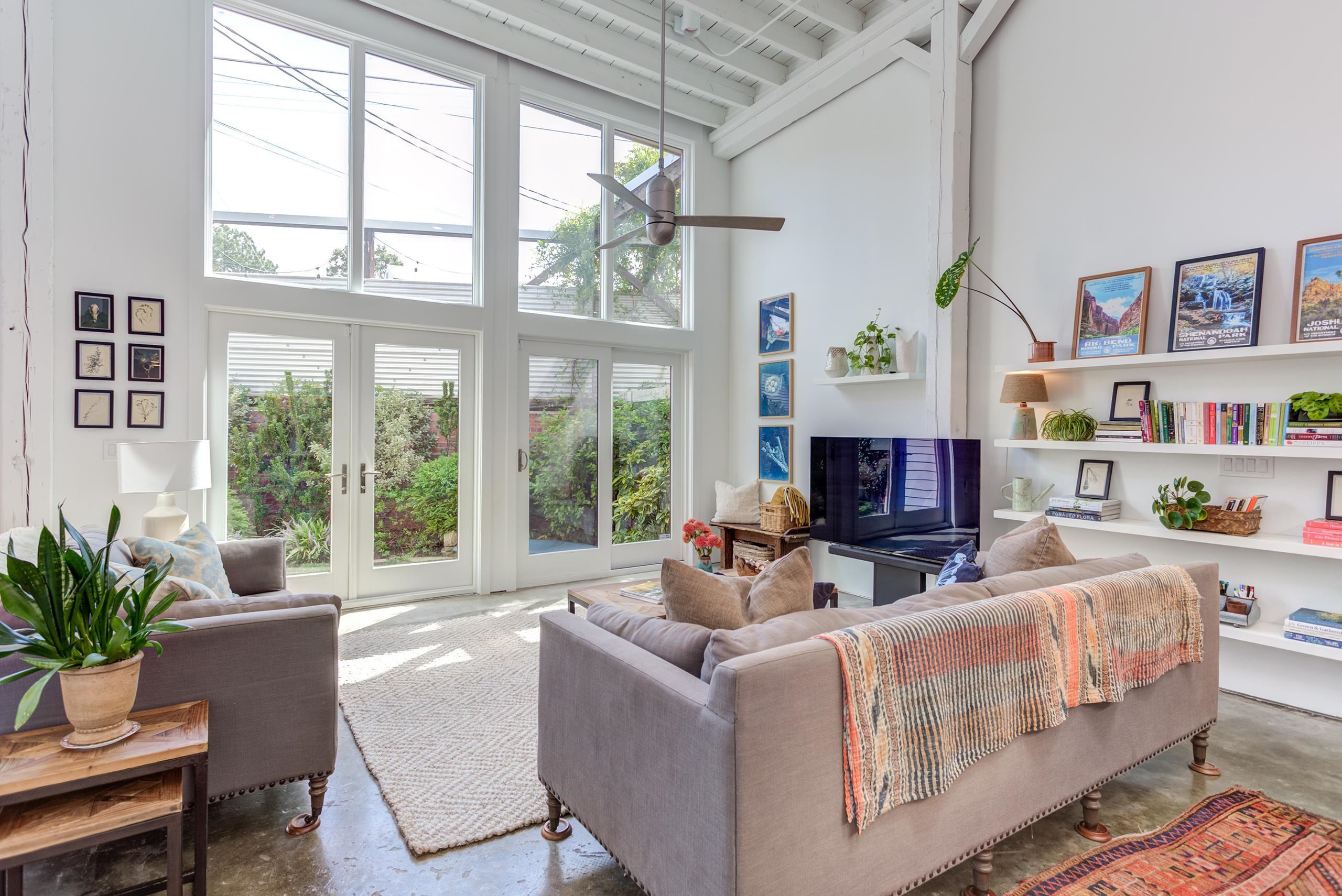 701 W Trinity Avenue # 108