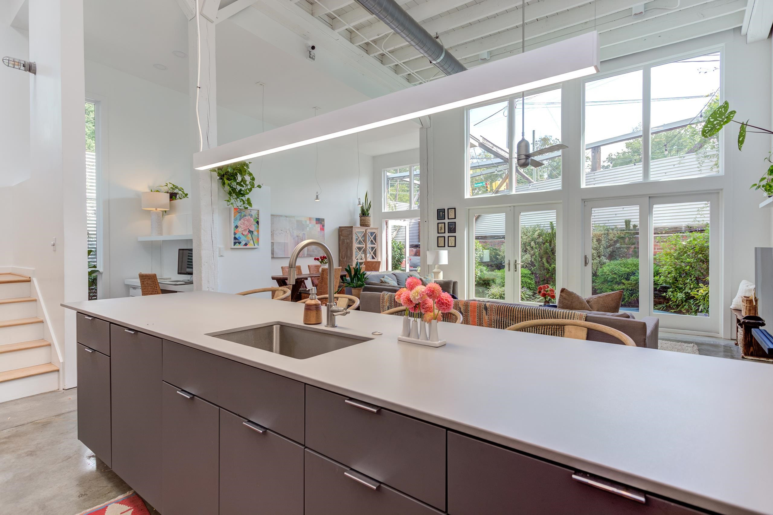 701 W Trinity Avenue # 108
