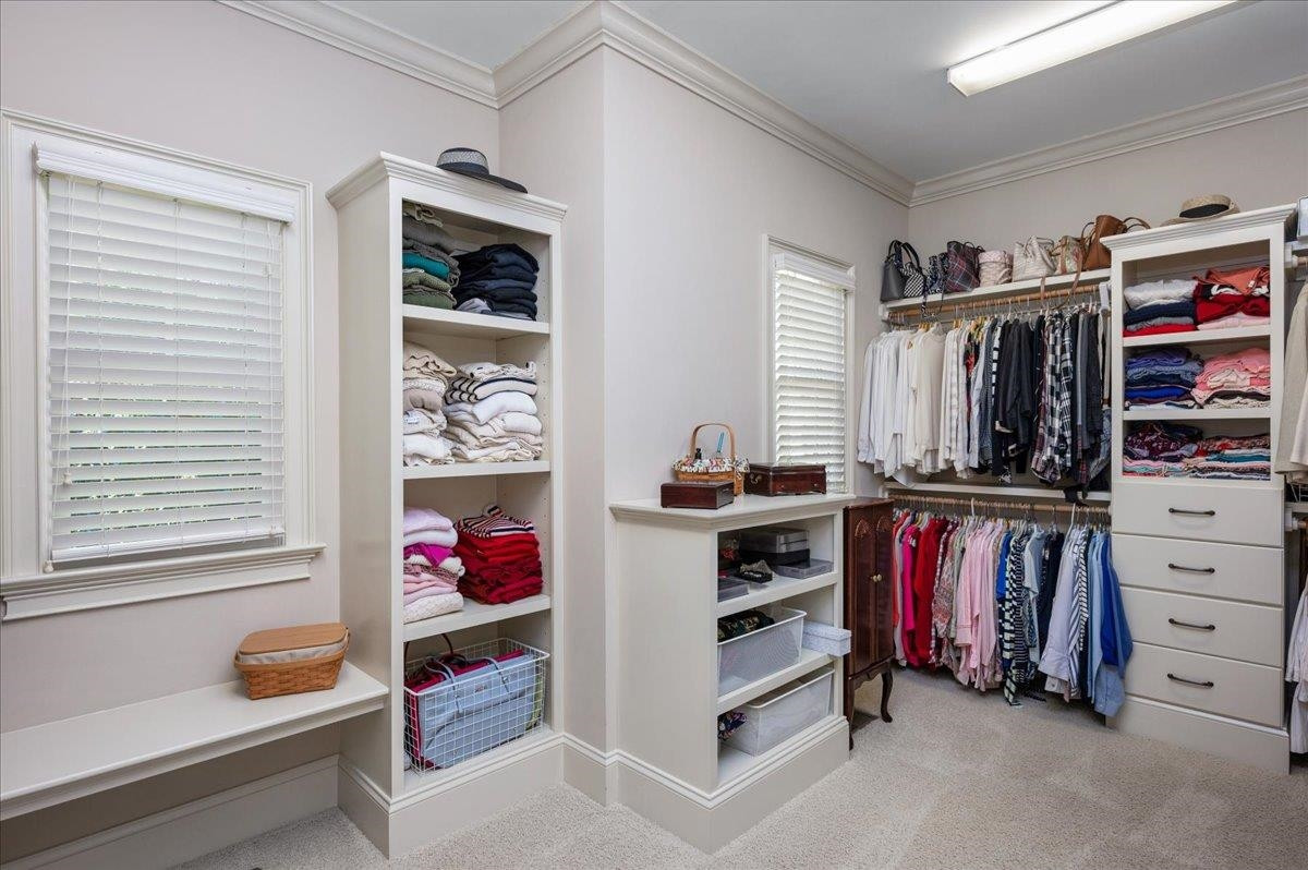 423 Henrys Ridge Road