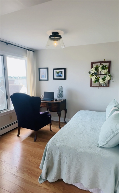 1 Commodore Ct # 503