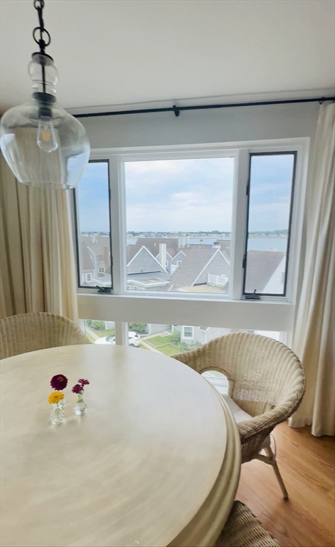 1 Commodore Ct # 503