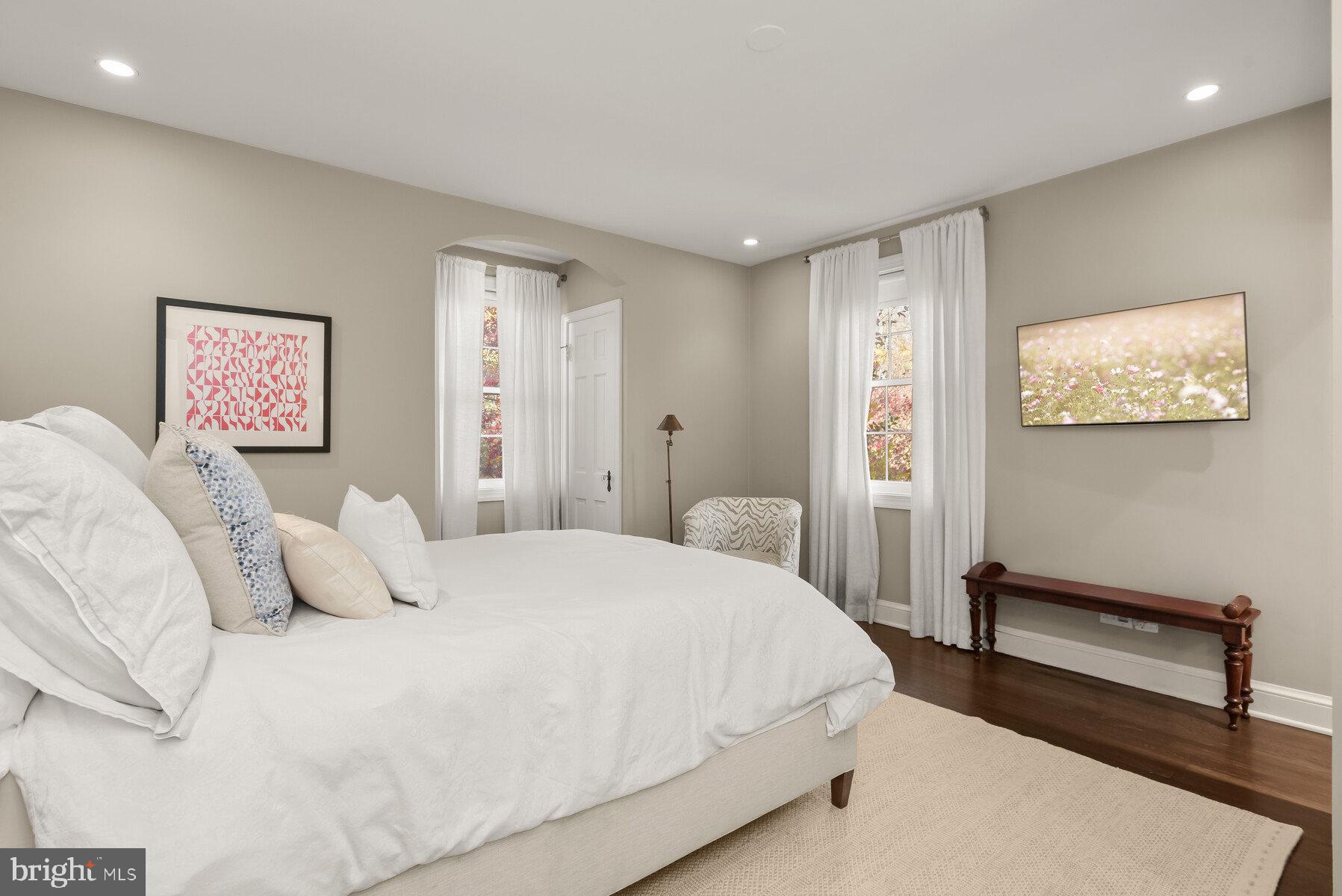 4414 DAVENPORT STREET NW