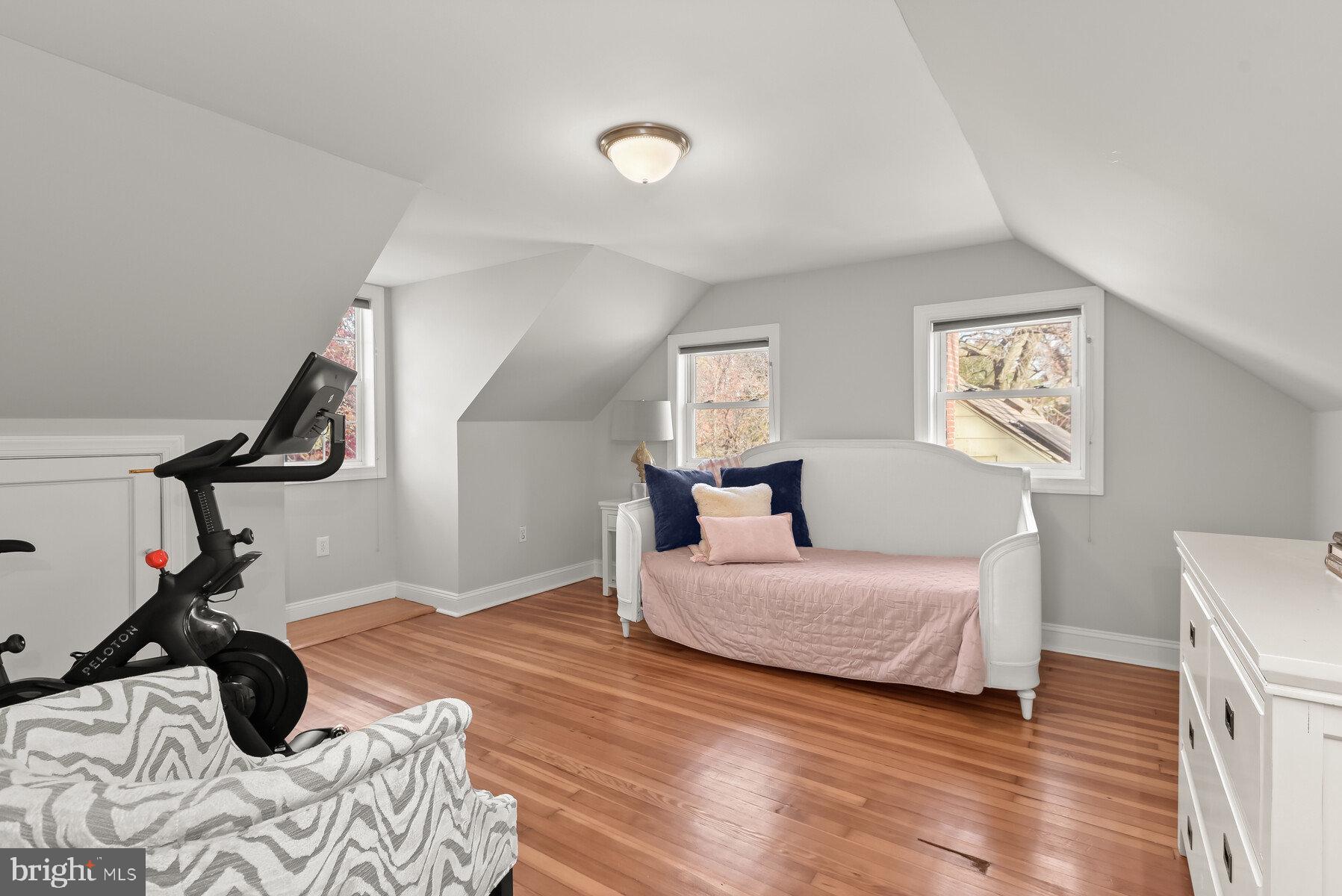 4414 DAVENPORT STREET NW