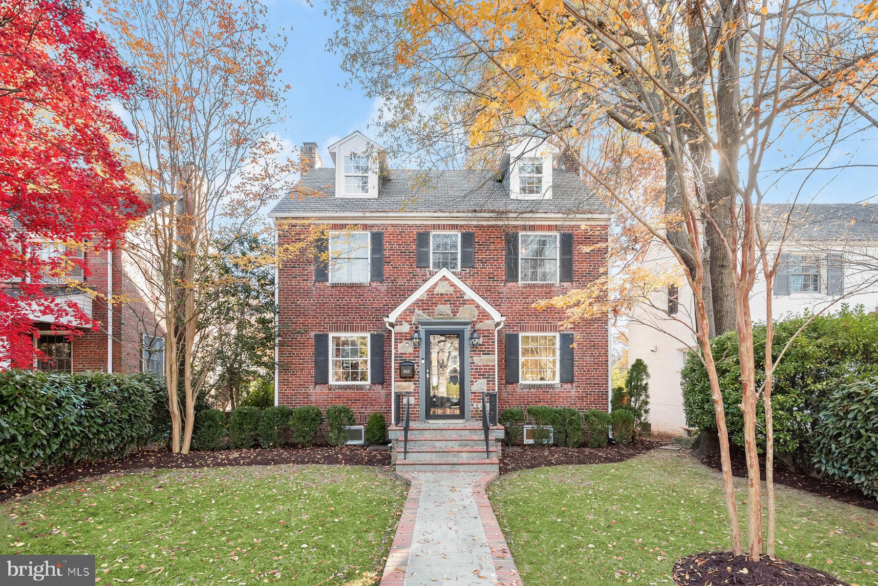 4414 DAVENPORT STREET NW