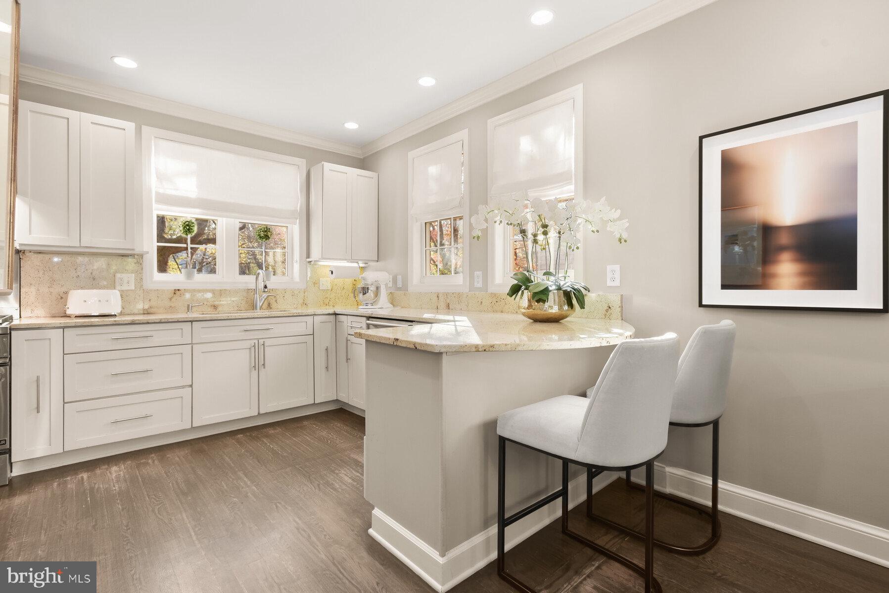 4414 DAVENPORT STREET NW