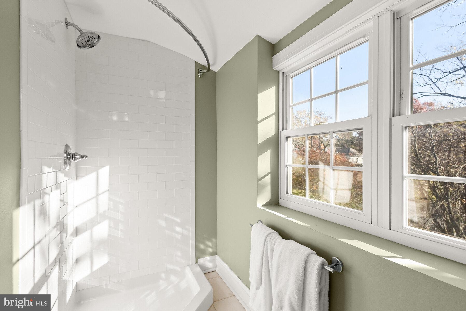 4414 DAVENPORT STREET NW