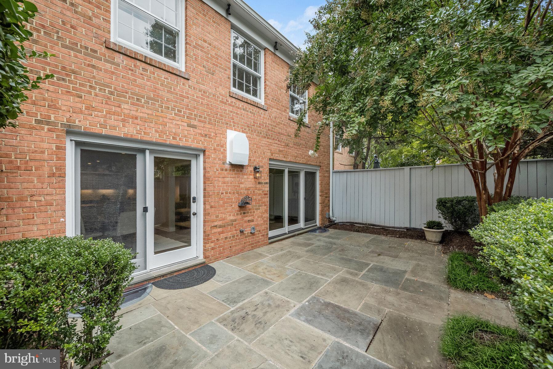 4255 FORDHAM ROAD NW