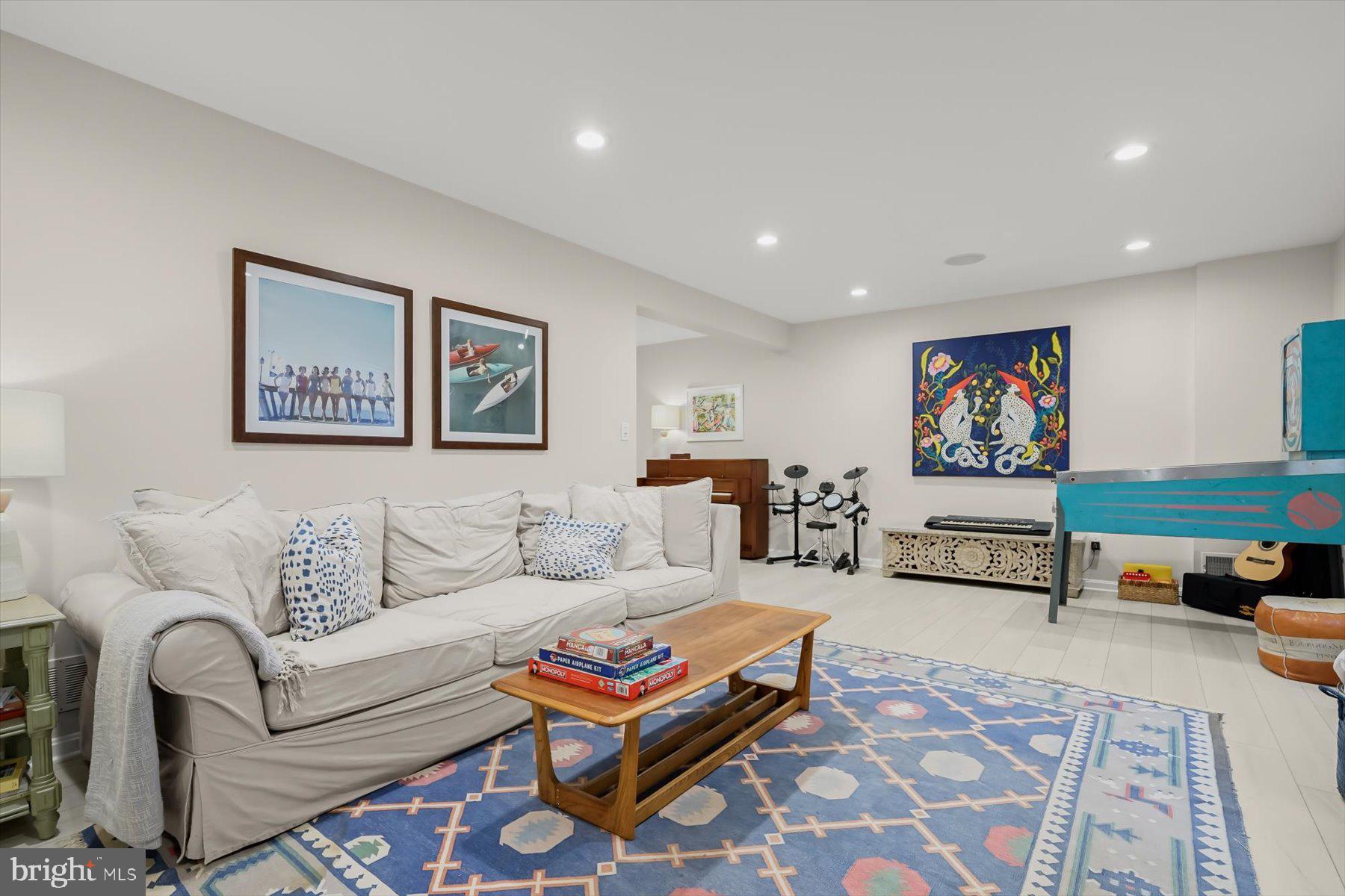 4900 PALISADE LANE NW