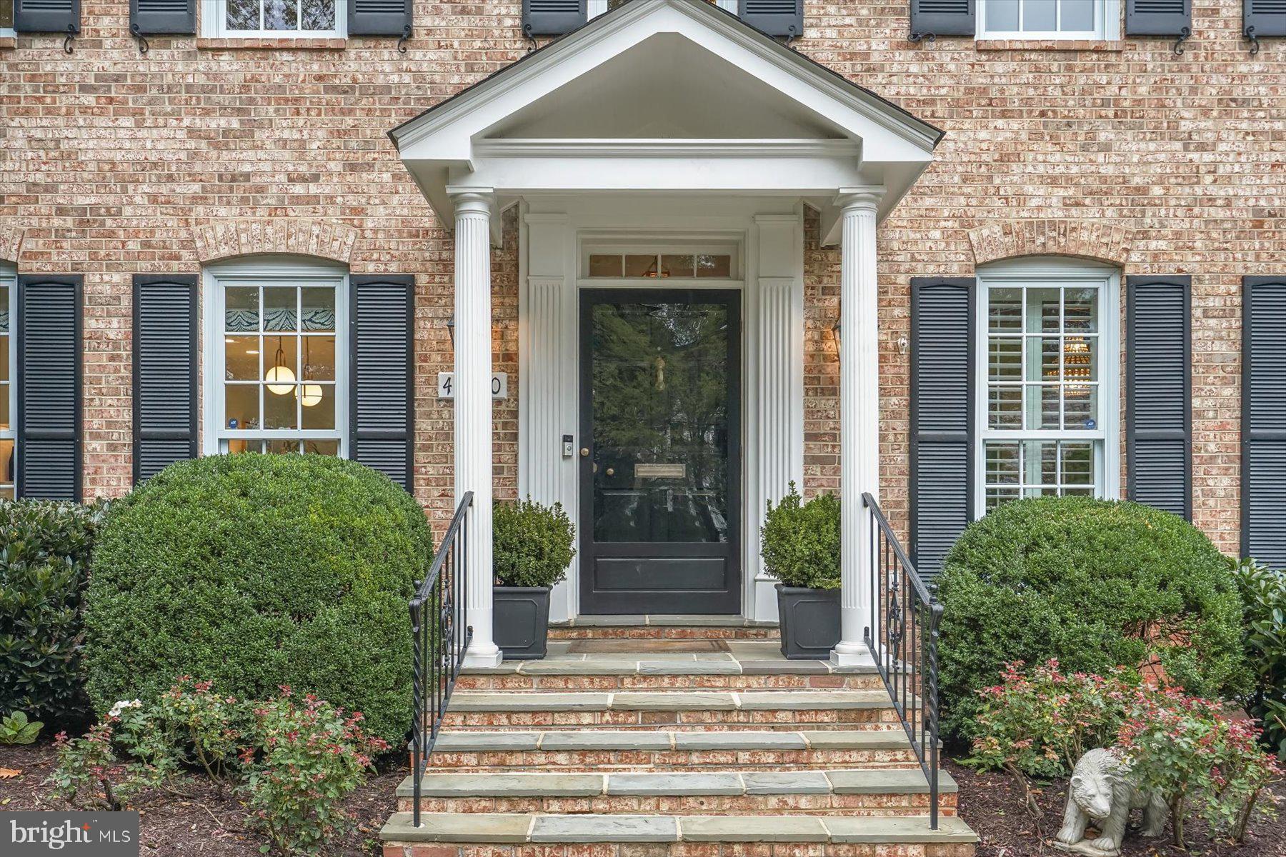 4900 PALISADE LANE NW