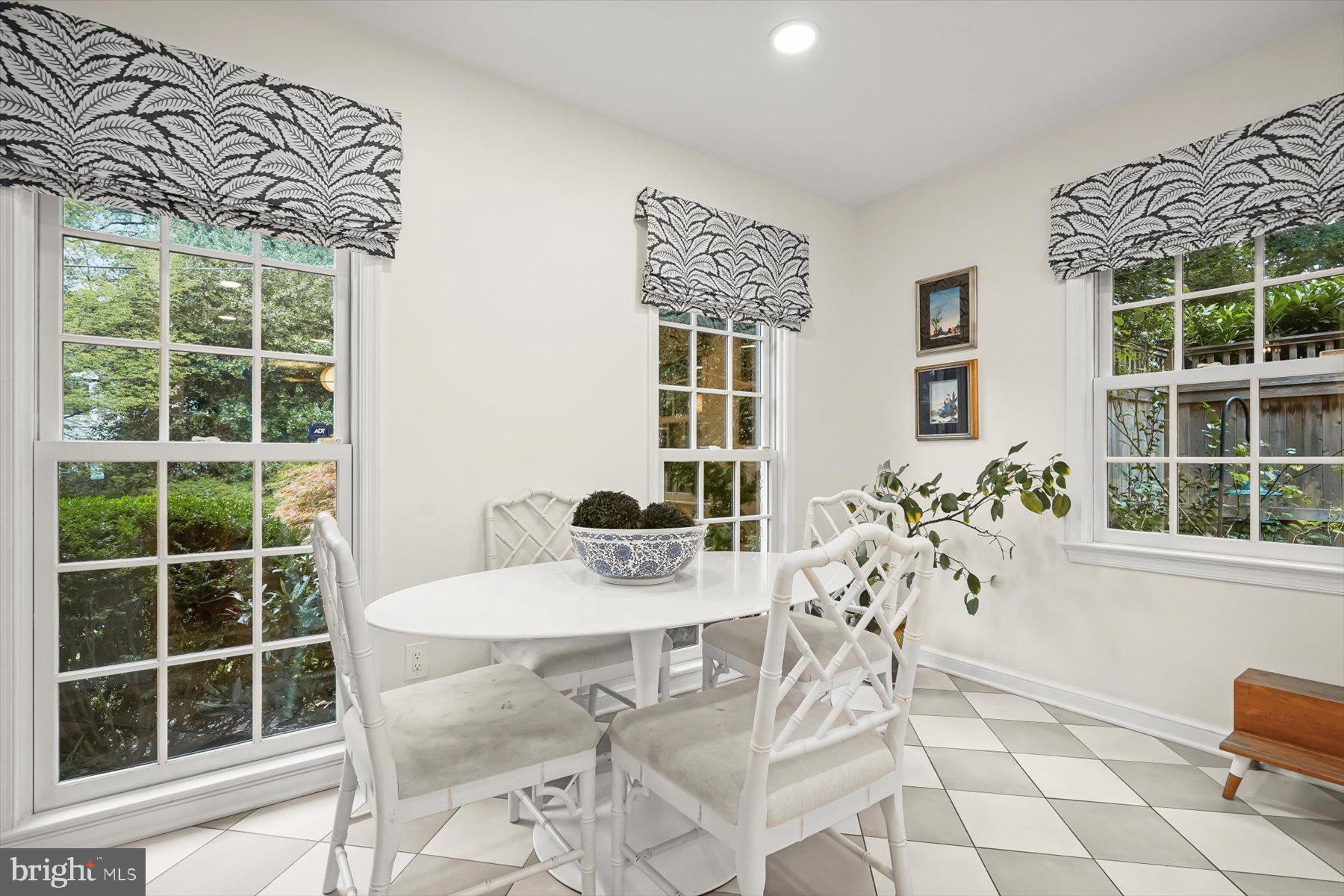 4900 PALISADE LANE NW