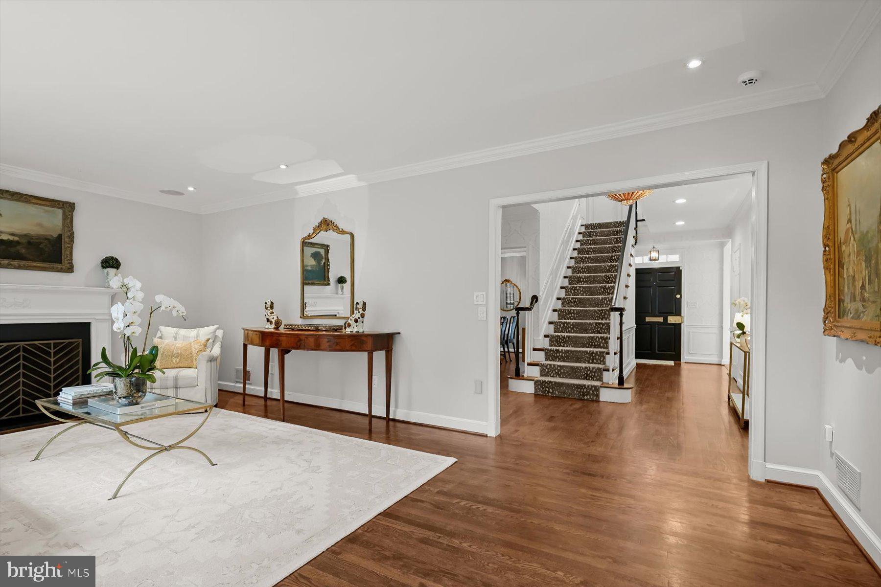 4900 PALISADE LANE NW