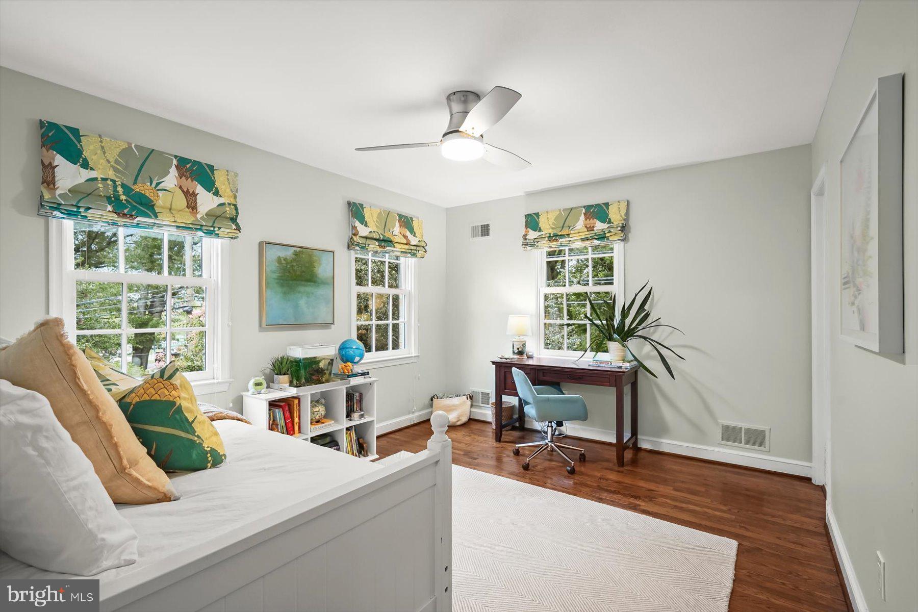 4900 PALISADE LANE NW