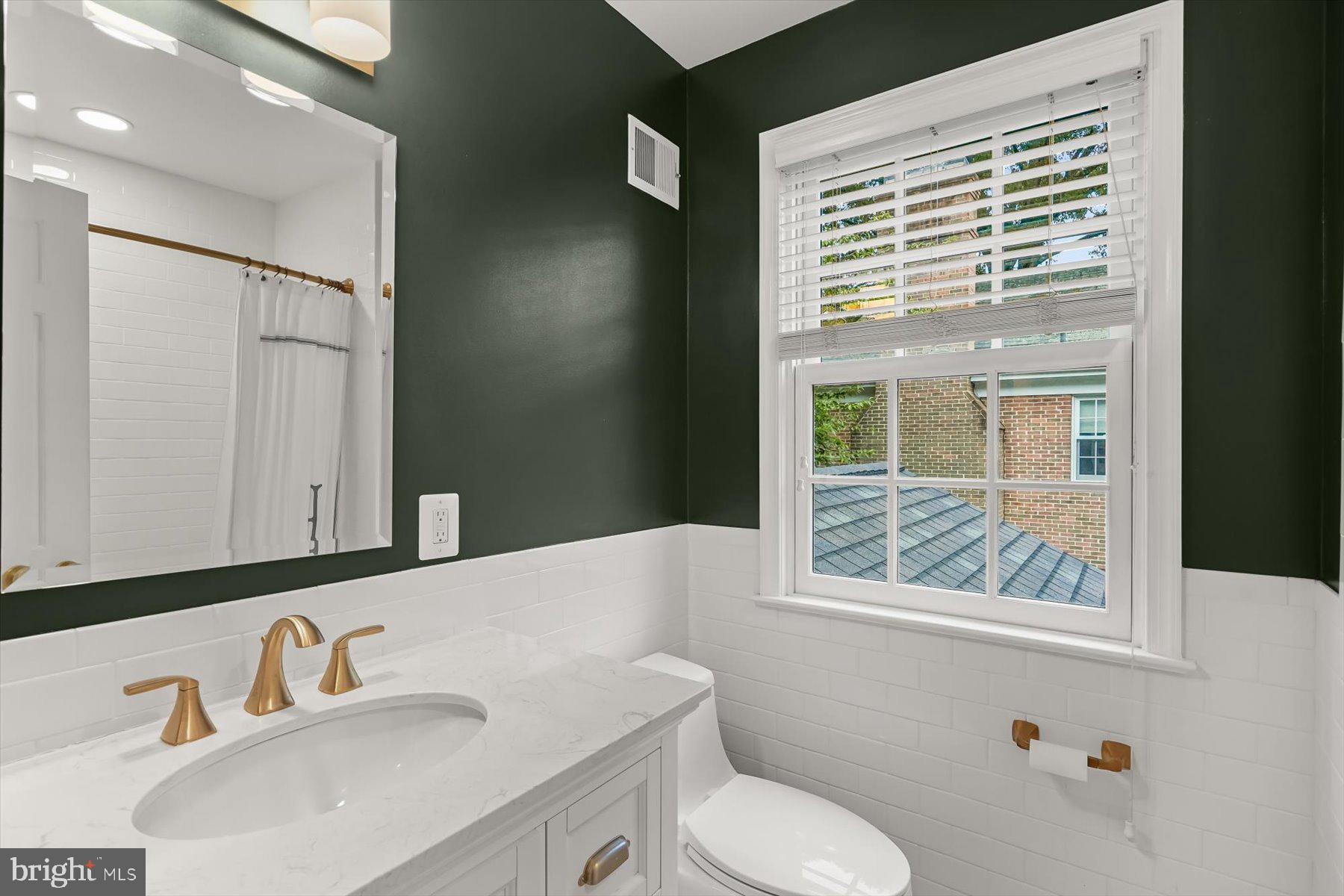 4900 PALISADE LANE NW