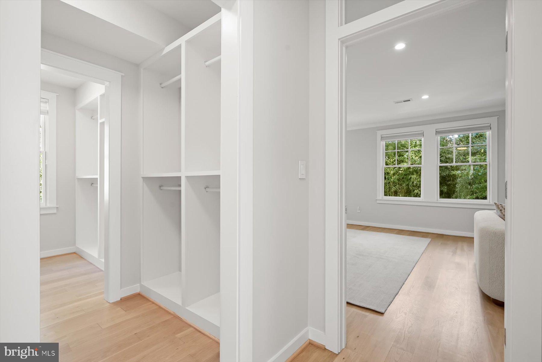 3507 WOODLEY ROAD NW